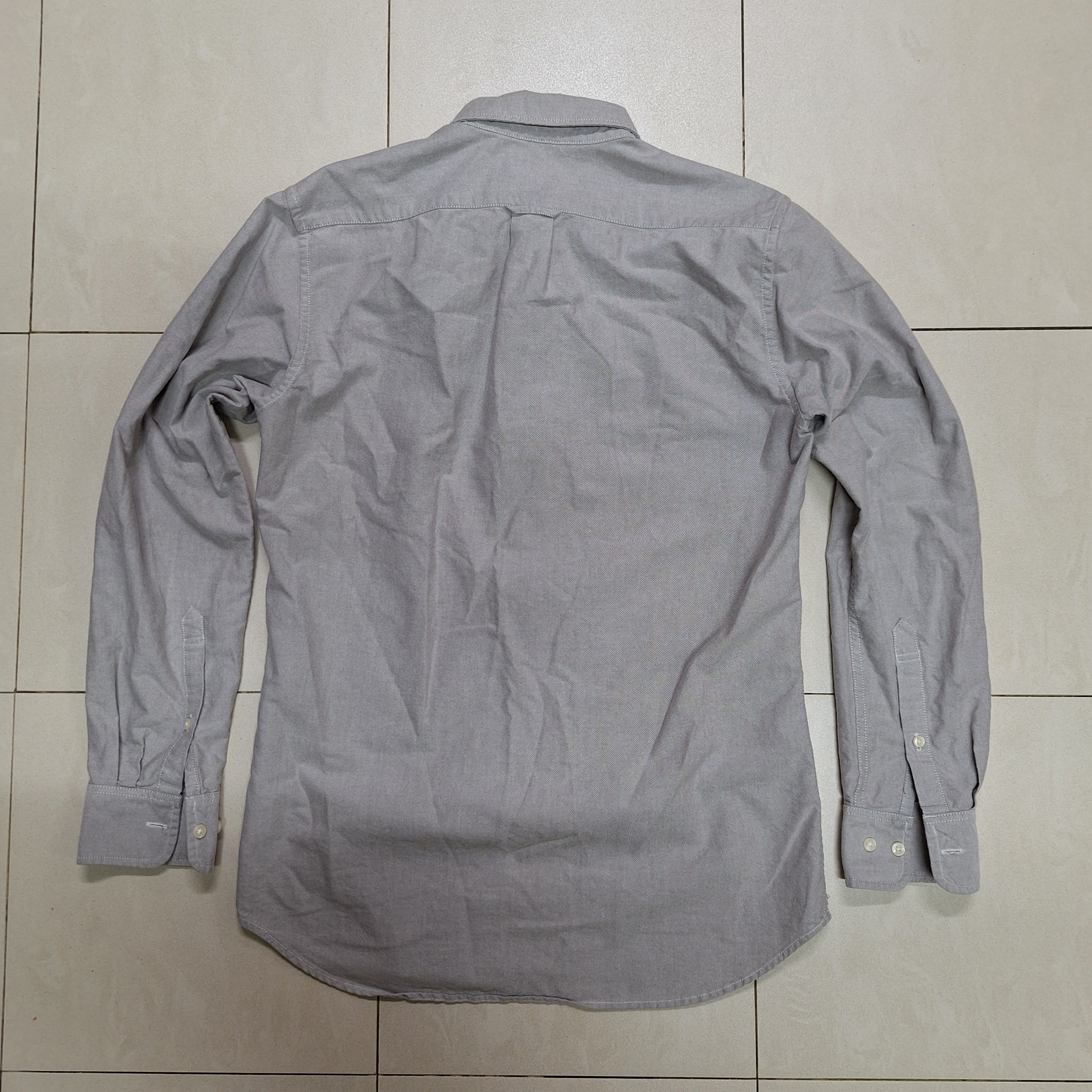 Uniqlo Uniqlo Button Shirt Size US S / EU 44-46 / 1 - 8 Thumbnail