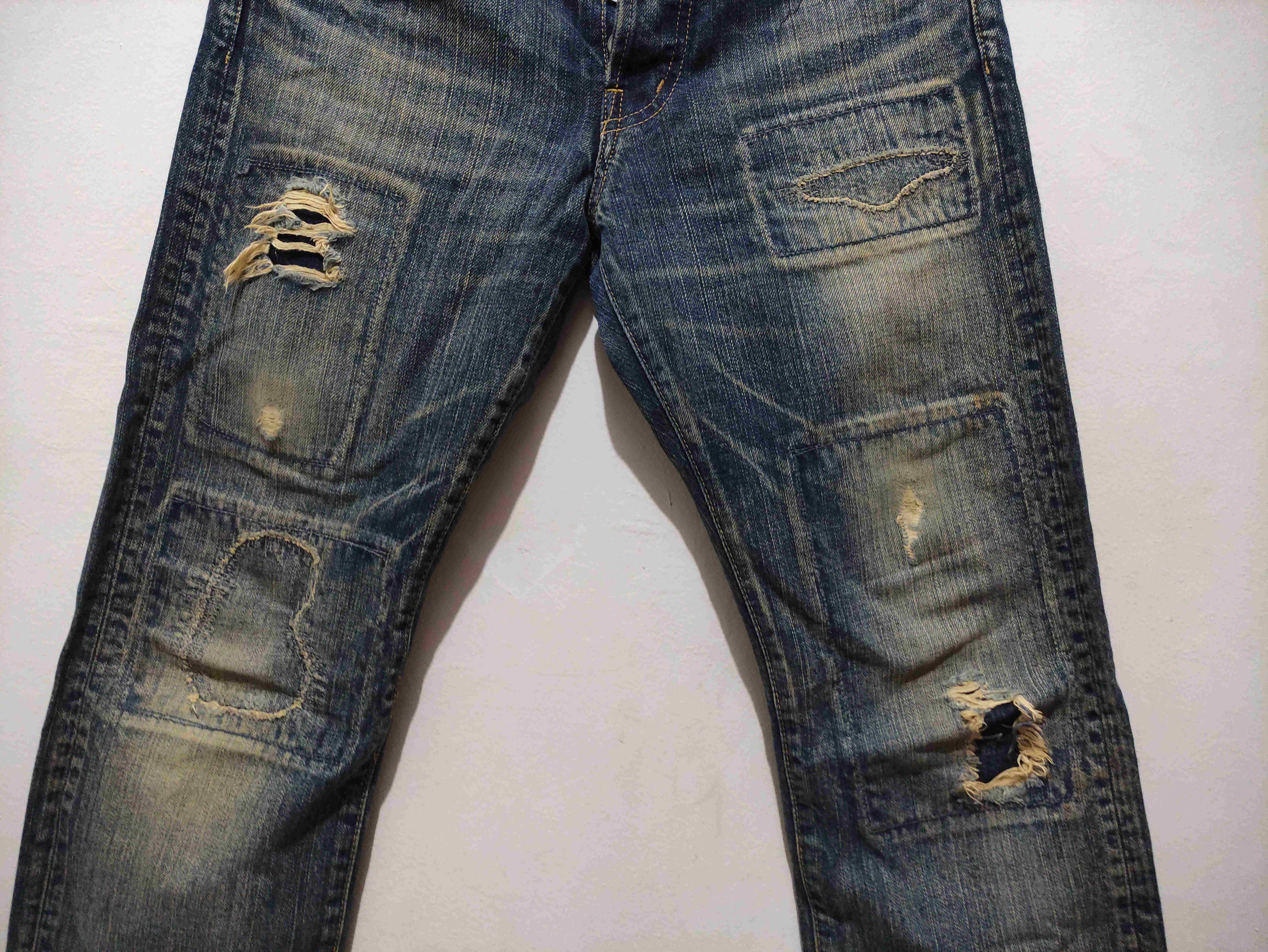 Spellbound Japanese Archive SPELLBOUND distressed grunge denim Size US 29 - 5 Thumbnail
