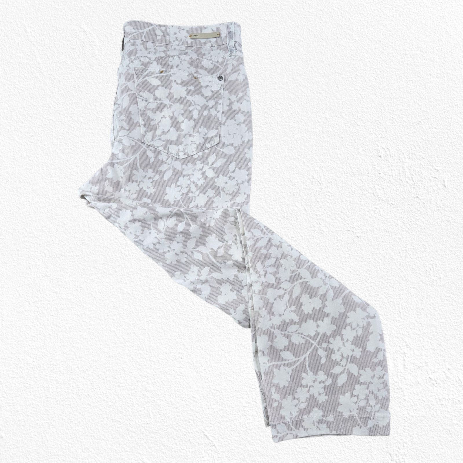 Anthropologie Pilcro Gray Floral Cropped Straight Leg Pants Size 32 Size 32" / US 10 / IT 46 - 15 Thumbnail