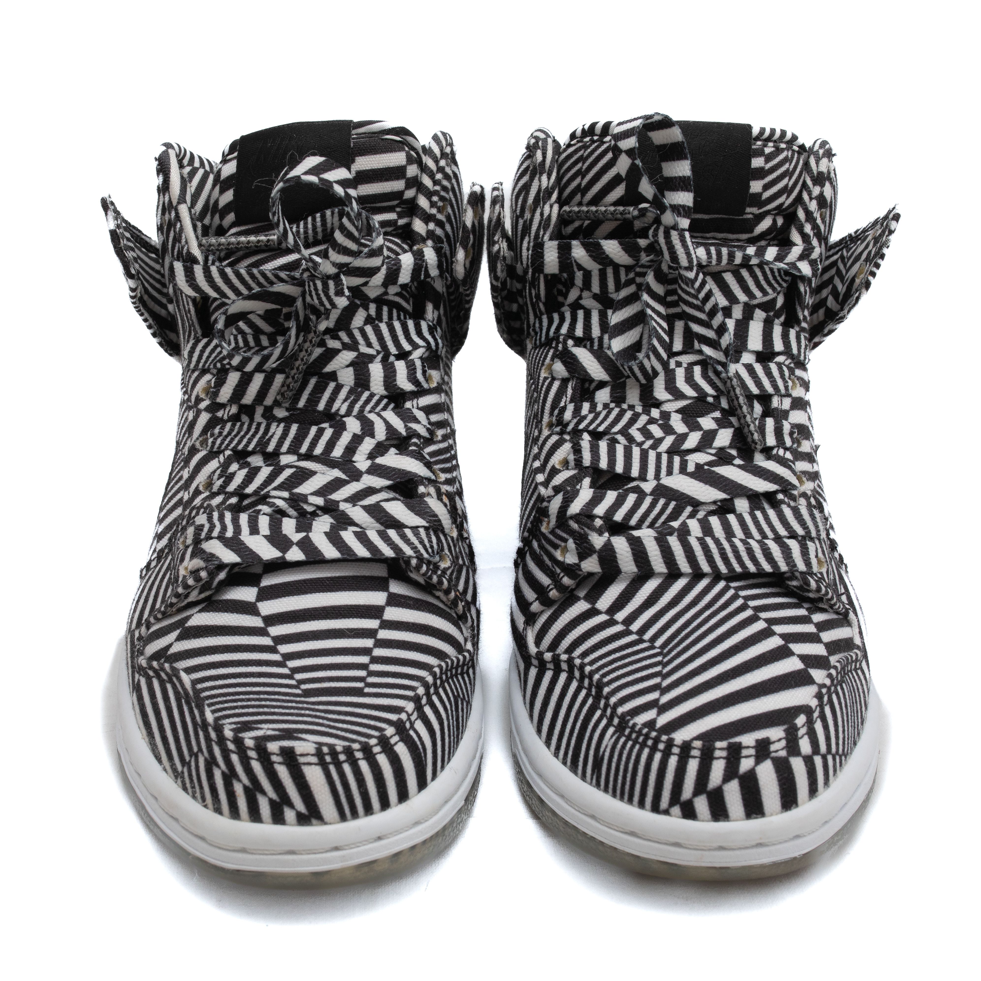 Nike NIKE SB Dunk High Premium 2014 ‘Concept Car’ Size US 5 / EU 37 - 4 Thumbnail