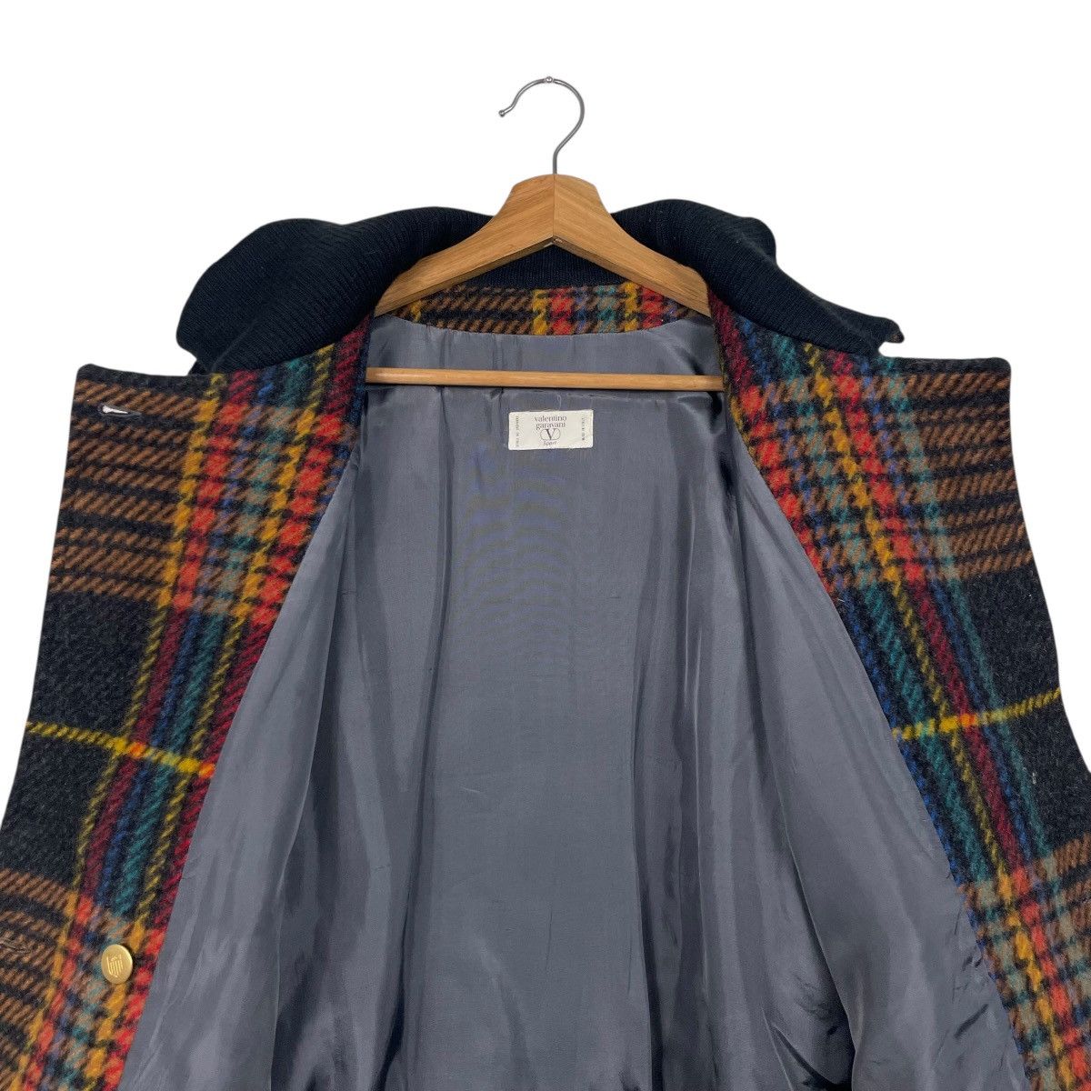 Valentino Vintage Valentino Garavani Tartan Wool Jacket Size XS / US 0-2 / IT 36-38 - 12 Thumbnail