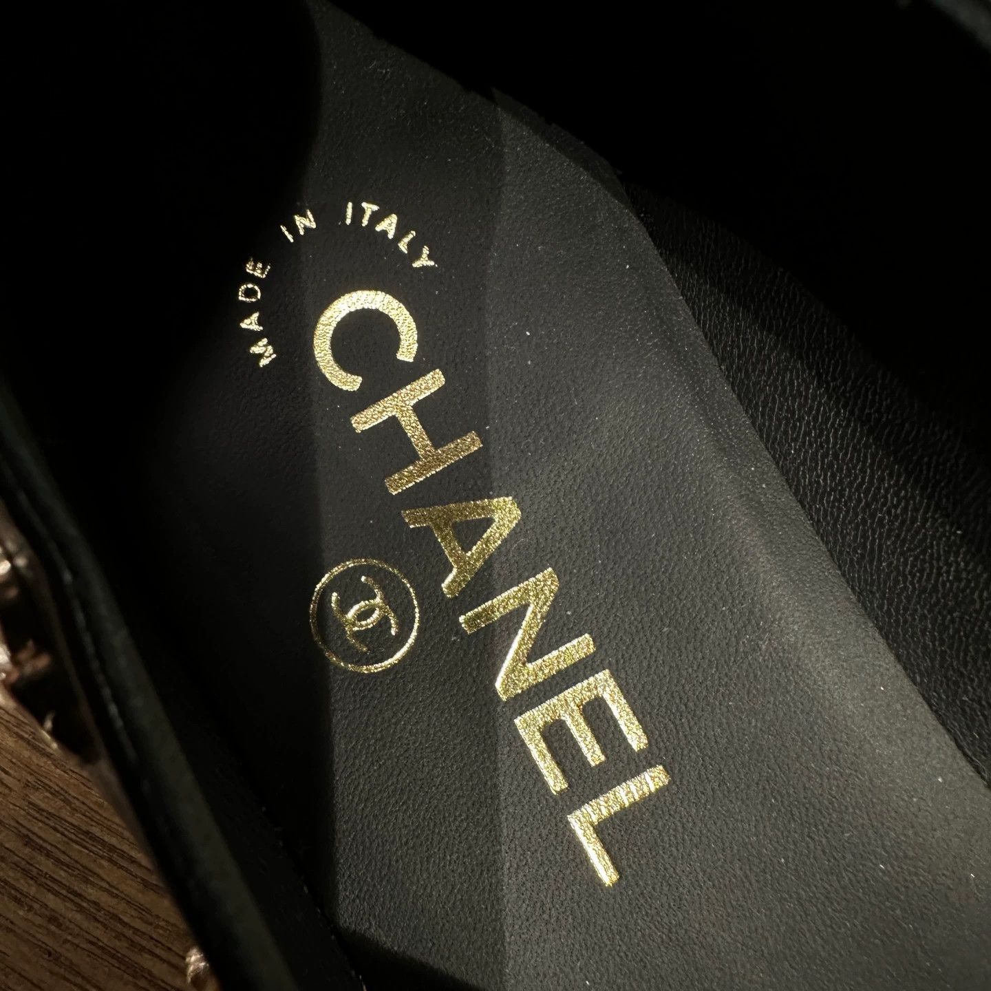 Chanel Chanel may884 Vic Crystal-Embellished Flat Shoes 35.5 Size US 5 / IT 35 - 8 Thumbnail