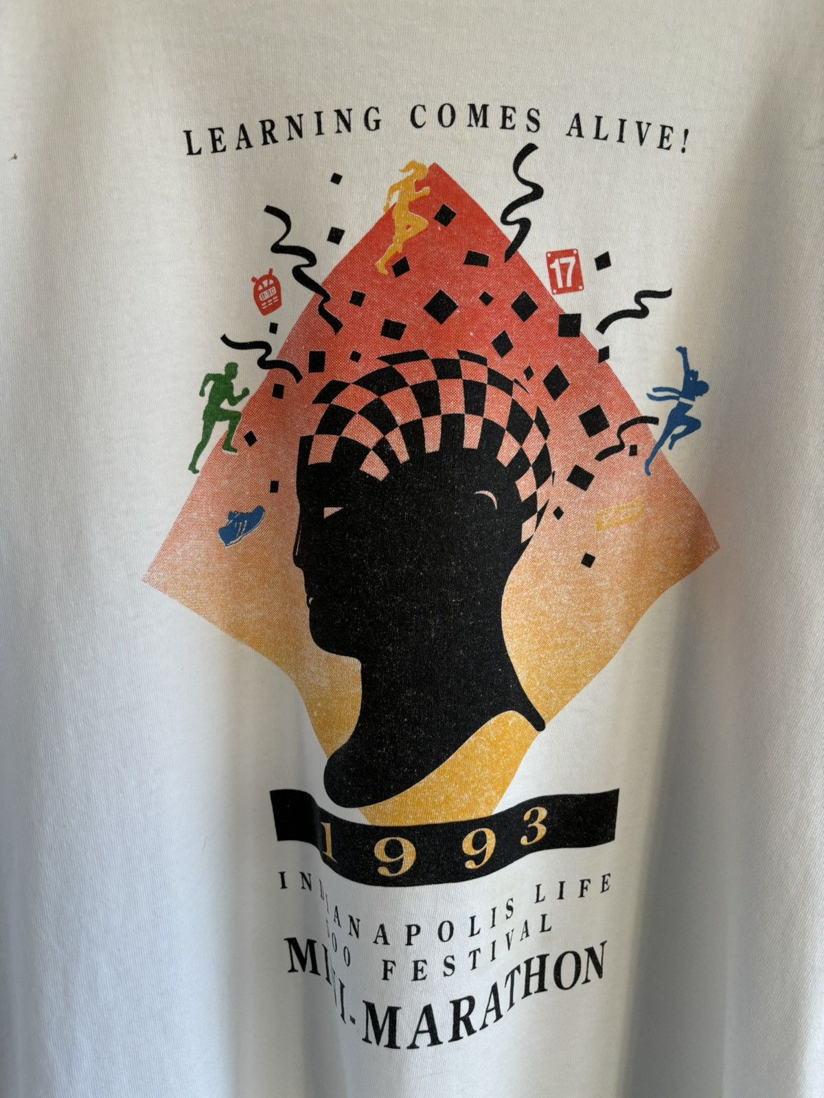 Anvil × Vintage Vintage 90s Indianapolis Marathon Art Longsleeve Size US L / EU 52-54 / 3 - 3 Thumbnail