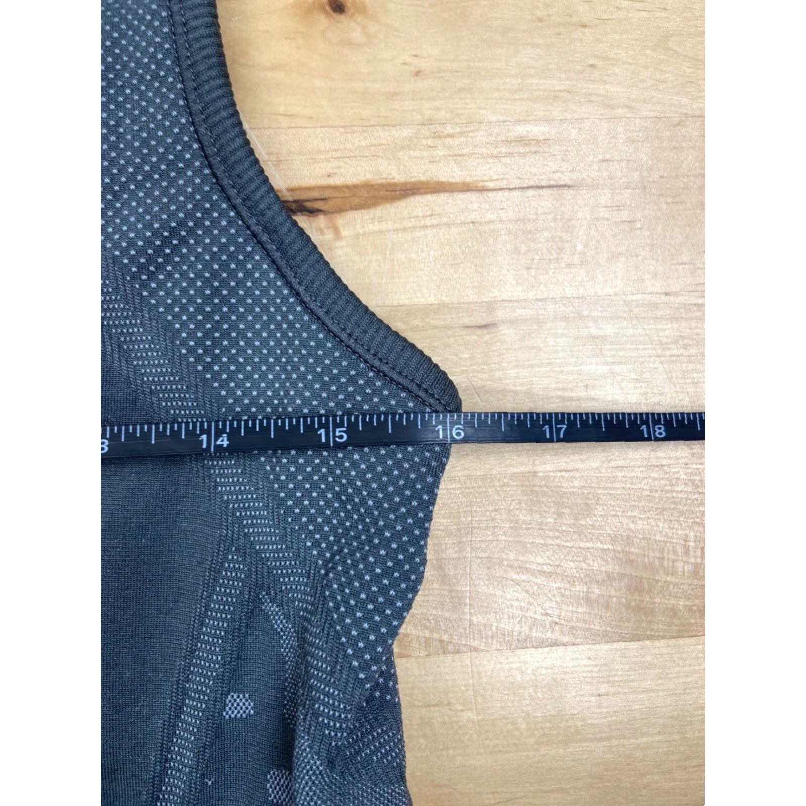 Athleta Athleta Tank Women's M Gray Pullover Gym & Training Sleeveless Activewear Athletic Baseline Size M / US 6-8 / IT 42-44 - 4 Thumbnail