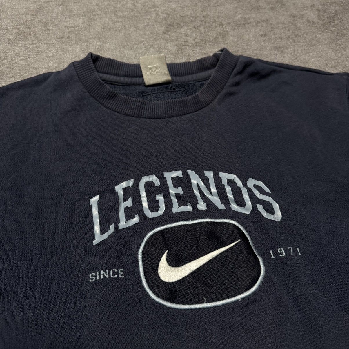 Nike × Vintage Y2K Nike sweatshirt faded vintage big logo Size US S / EU 44-46 / 1 - 2 Thumbnail