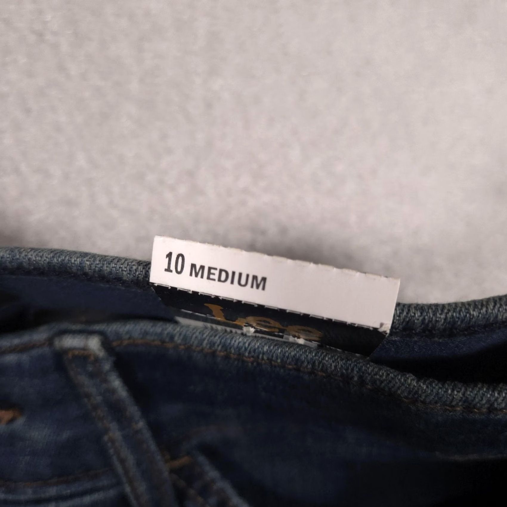 Lee Lee Jeans Womens 10 Blue Medium Wash Mid Rise Regular Fit Bootcut Stretch Denim Size 32" / US 10 / IT 46 - 7 Thumbnail