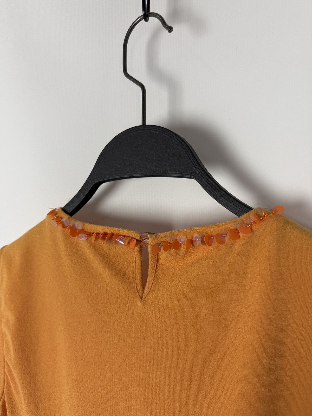 Max Mara Y2K Vintage Max Mara Pale Orange Sequin Neck Tank Top Size M / US 6-8 / IT 42-44 - 6 Thumbnail