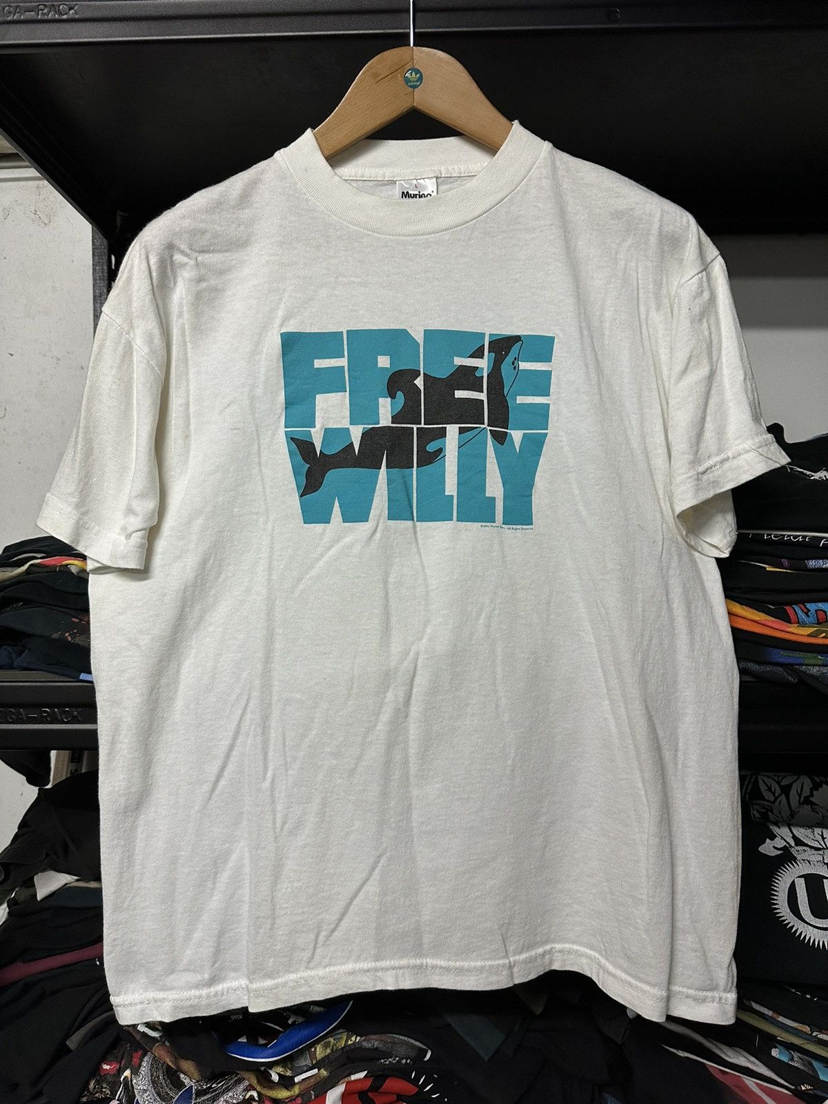 Vintage × Warner Bros Vintage 90s Movie Free Willy Warner Bros Tee Size US L / EU 52-54 / 3 - 1 Thumbnail