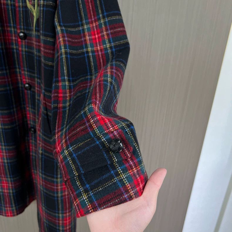 Gucci Gucci Heavy industry wool plaid embroidered floral coat 250 Size XL / US 12-14 / IT 48-50 - 4 Thumbnail