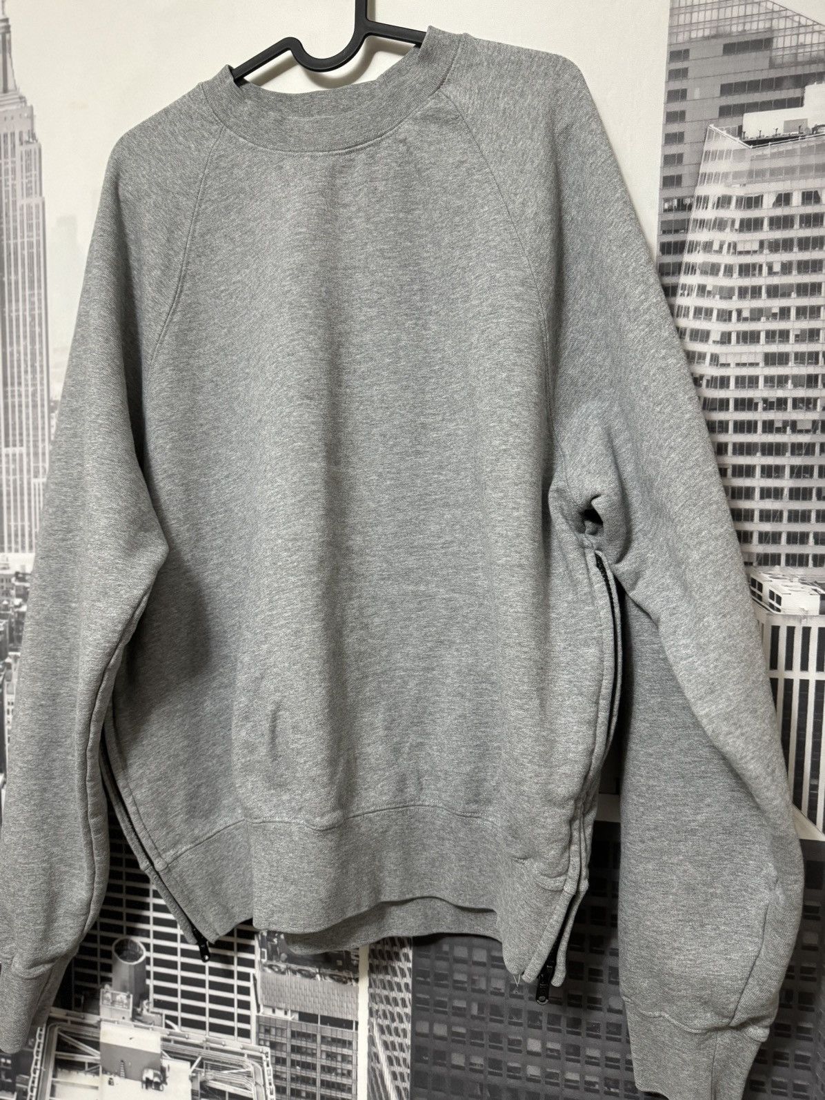 Fear of God OG FOG Fear of God Essentials ZIP Sweater Grey SZ Medium 🔥 Size US M / EU 48-50 / 2 - 2 Thumbnail