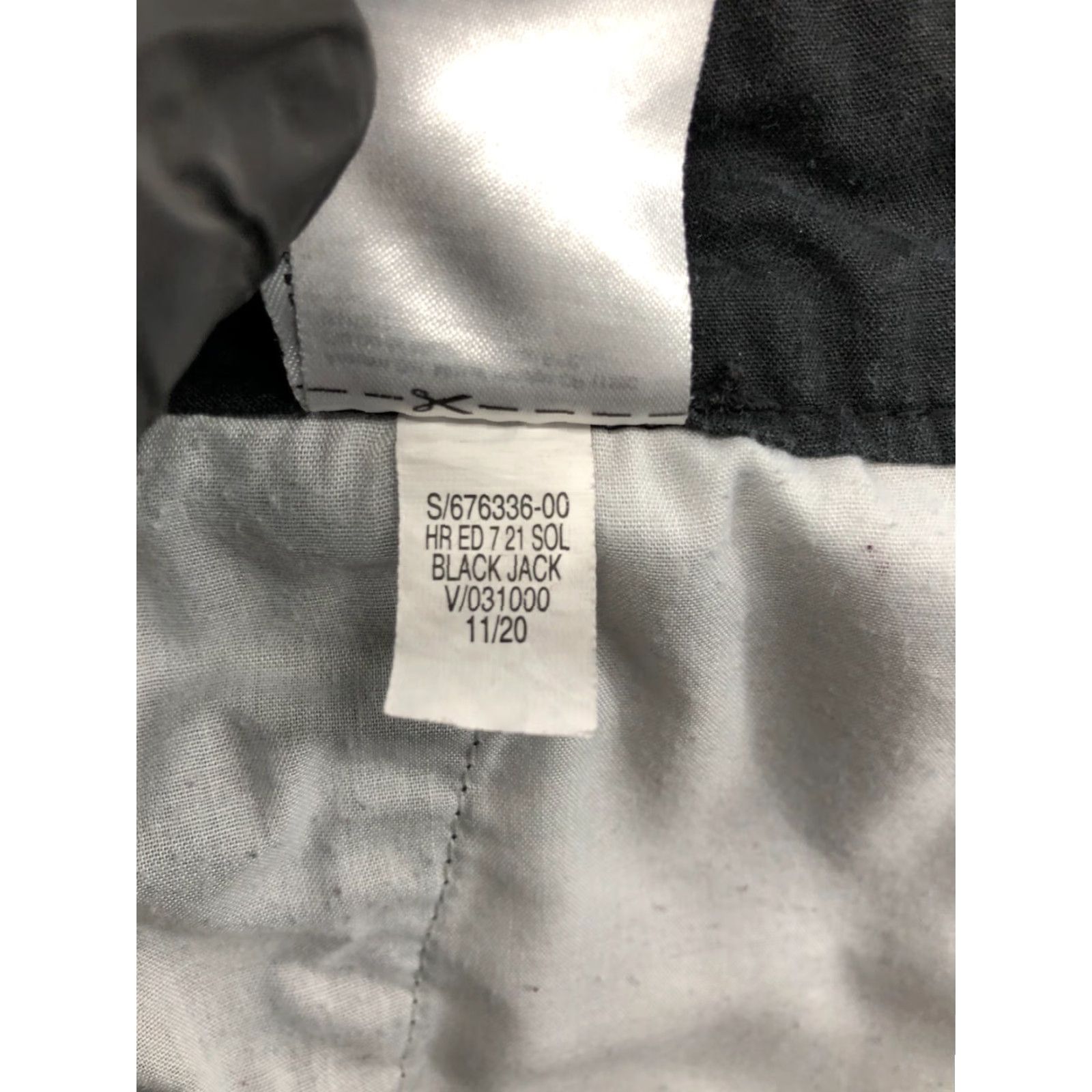 Old Navy Old Navy Womens Shorts Chino Dark Wash Black Size 6 Mid Rise Casual 5-Pocket Everyday Stretch, Regular, Flat Front, Cotton Knit? Size 28" / US 6 / IT 42 - 8 Thumbnail