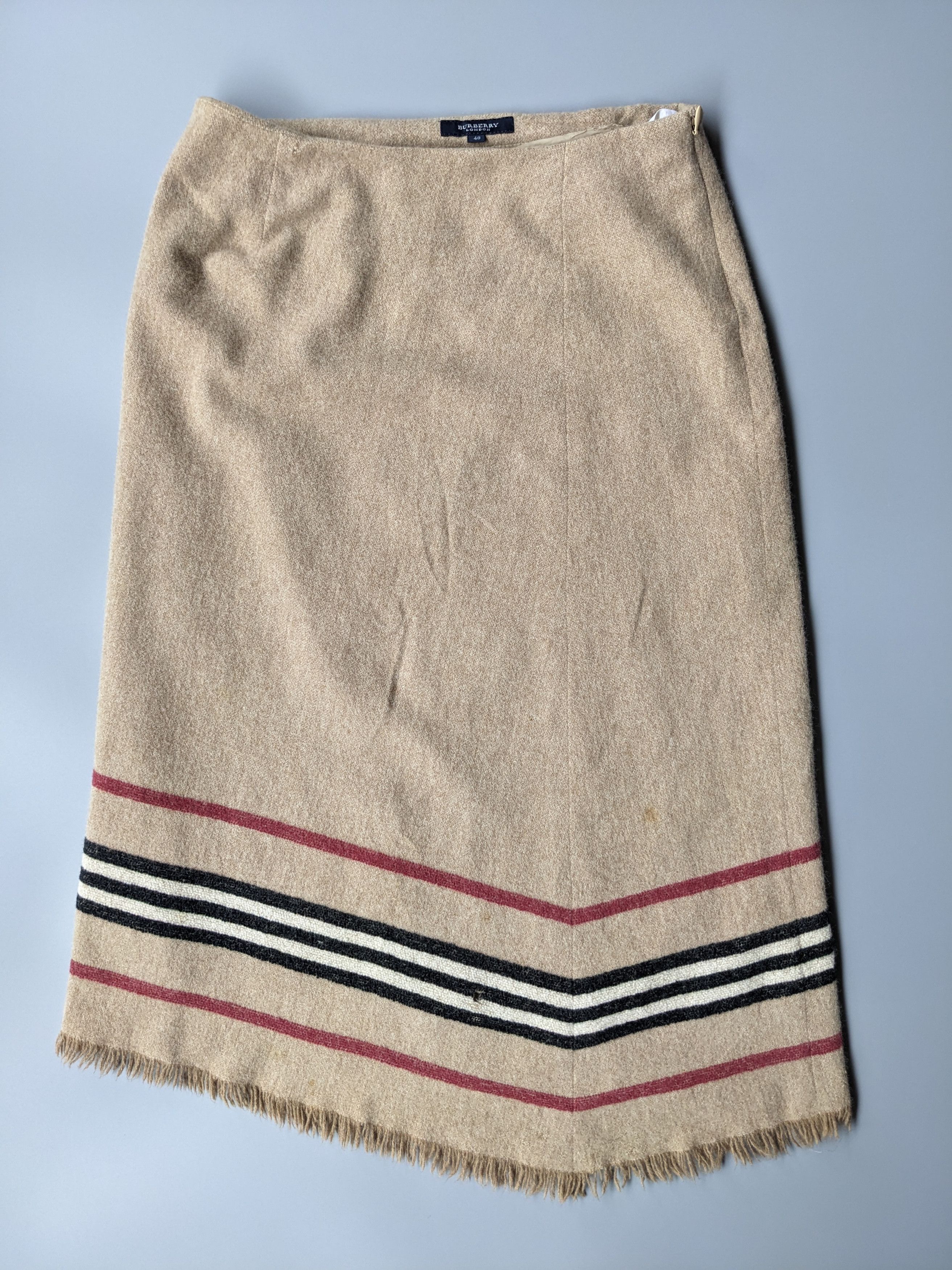 Burberry Burberry wool midi skirt Size 27" / US 4 / IT 40 - 1 Thumbnail