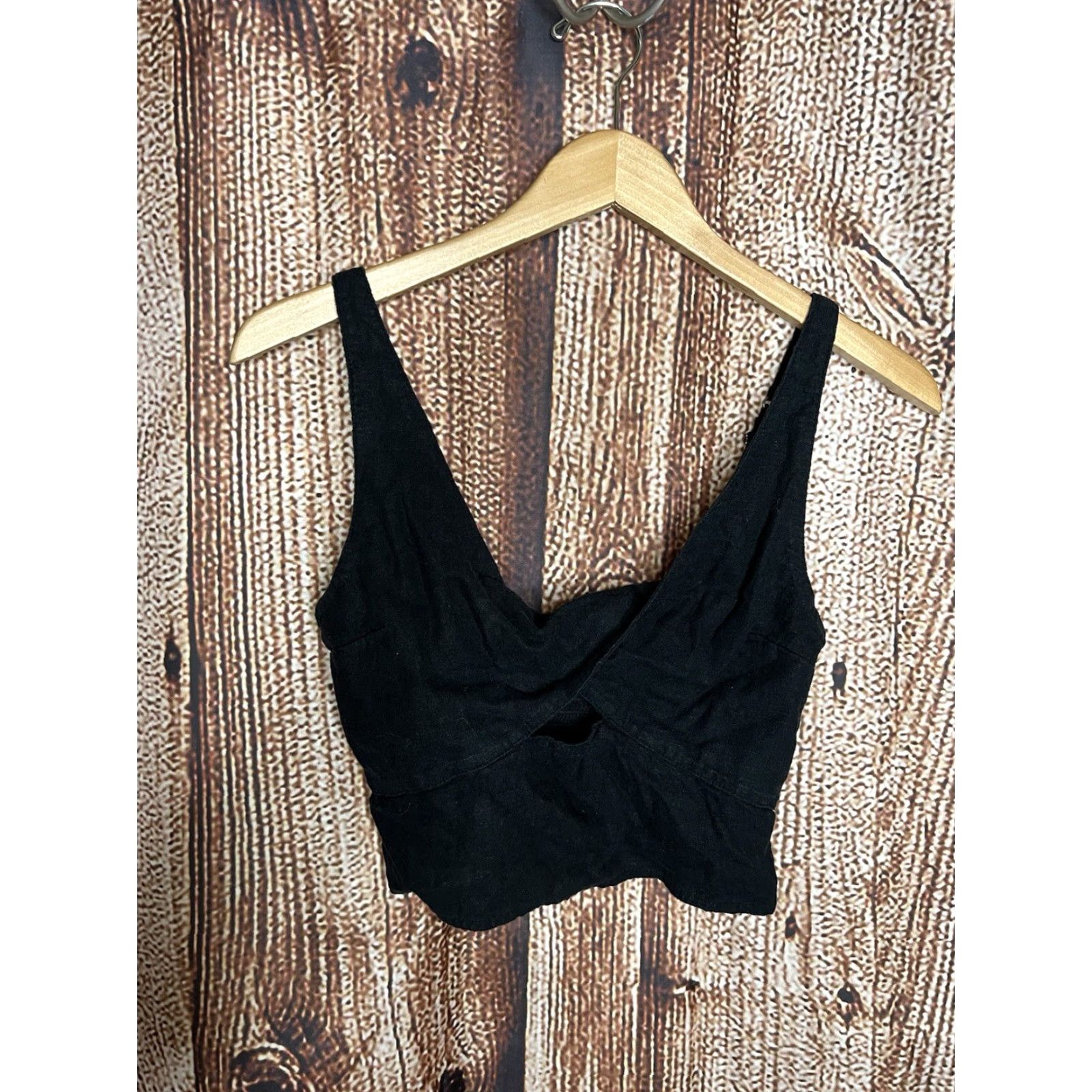 Abercrombie & Fitch Abercrombie & Fitch Womens Black Sleeveless Cropped Tank Top Size Small Size S / US 4 / IT 40 - 2 Thumbnail