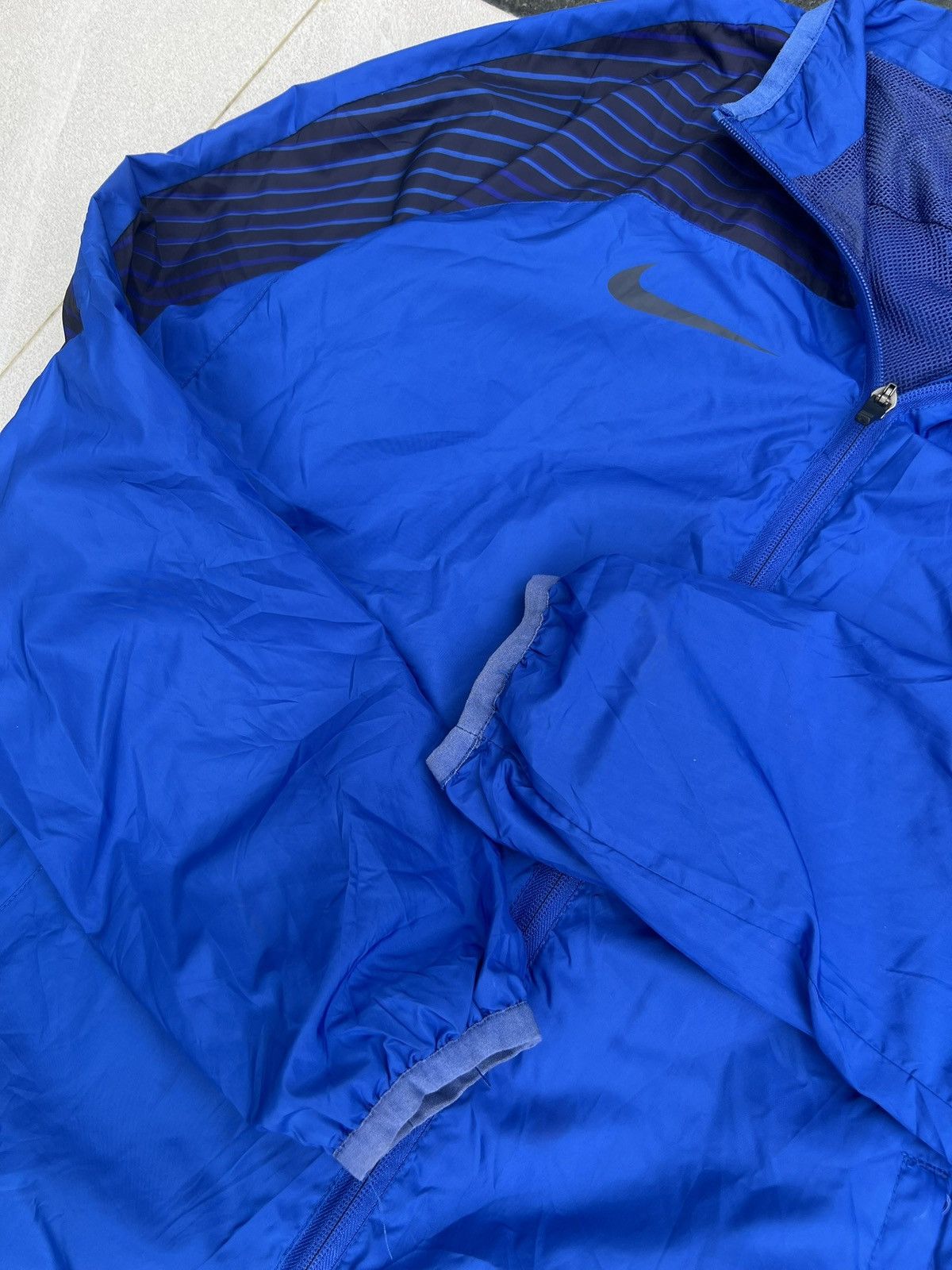 Nike 00s Nike Swoosh Vintage Y2K Soccer Windbreaker Retro Jacket Size US L / EU 52-54 / 3 - 6 Thumbnail