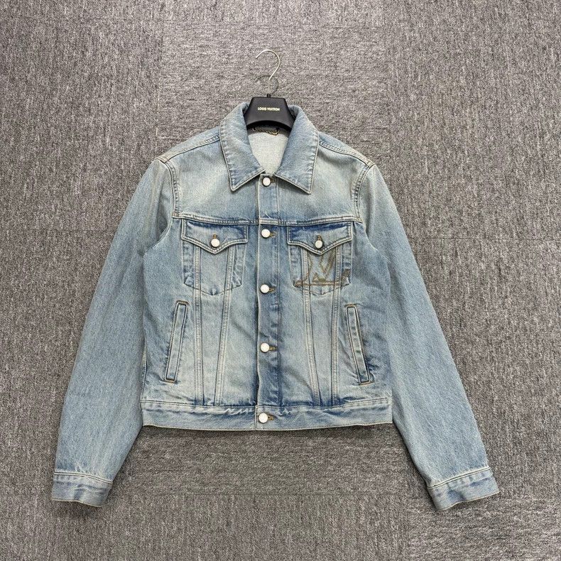 Louis Vuitton Louis Vuitton Vintage Embroidered Denim Jacket Size US L / EU 52-54 / 3 - 1 Thumbnail
