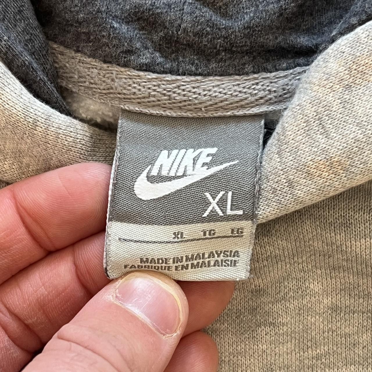 Nike Vintage Nike Gray Hoodie Sweatshirt Pullover Gray Tag Swoosh Size US XL / EU 56 / 4 - 3 Thumbnail