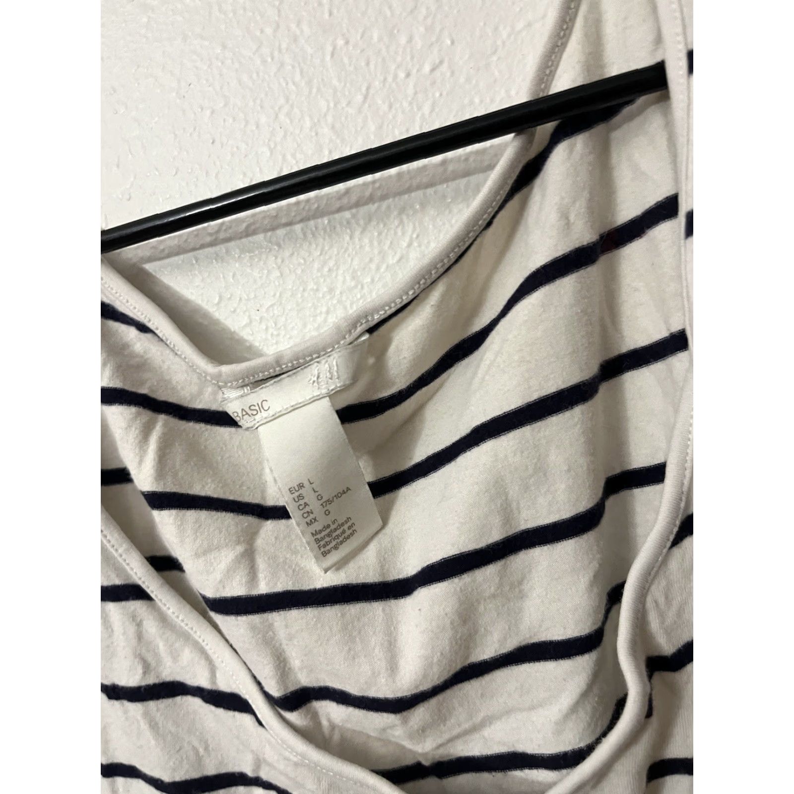 H&M VINTAGE H&M Tank Shirt Women White Blue Striped L Adult Ladies Tank Top Blue White Solid 90s Women? Size L / US 10 / IT 46 - 3 Thumbnail