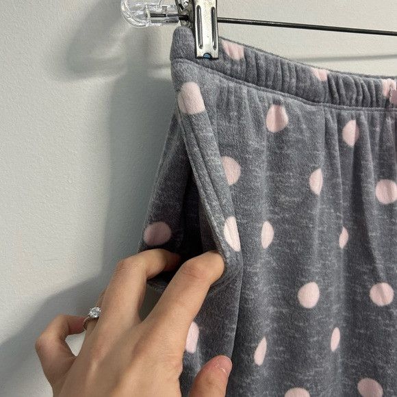 Kate Spade Kate Spade Grey & Pink Fleece Pyjama Set Size ONE SIZE - 7 Thumbnail