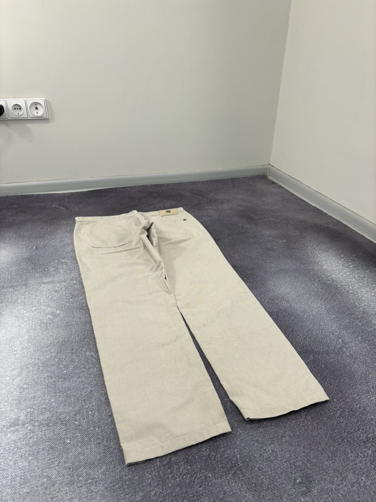 Trussardi × Vintage Vintage Trussardi Men’s Slim Straight Fit Luxury Pants Jeans Size US 33 - 4 Thumbnail