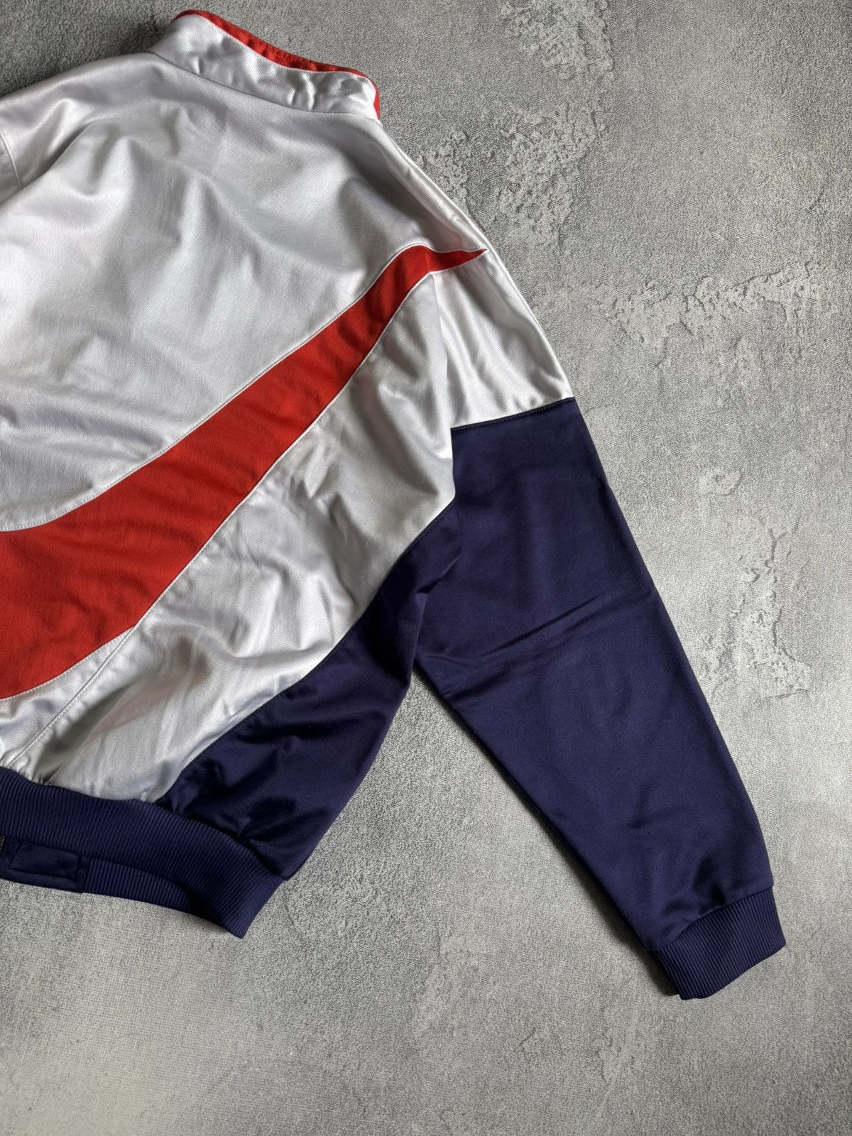 Nike Nike XS/size big swoosh zip olympian track jacket retro 90s Size US XS / EU 42 / 0 - 6 Thumbnail