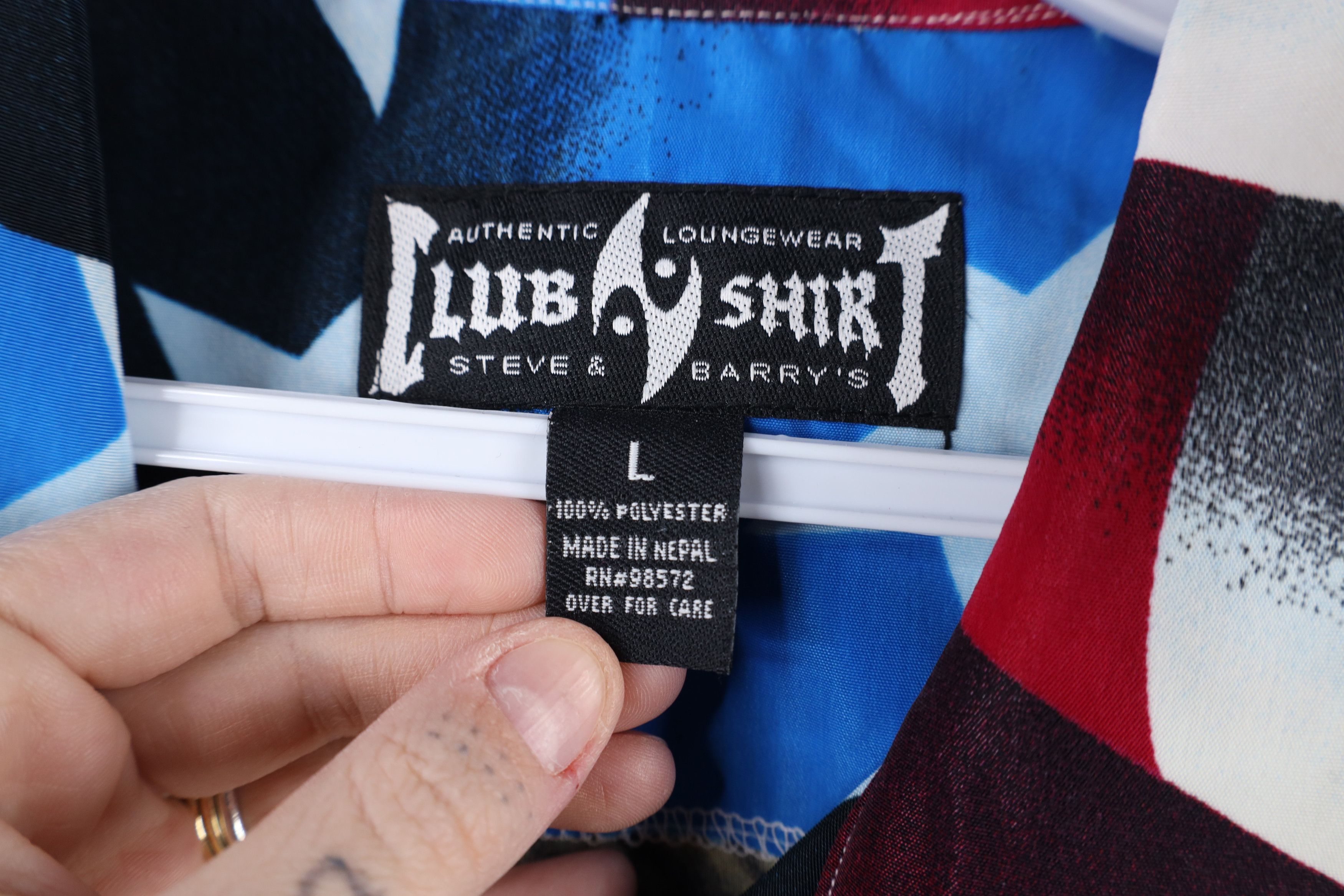 Vintage NOS Vintage 90s Streetwear Flag All Over Print Button Shirt Size US L / EU 52-54 / 3 - 5 Thumbnail