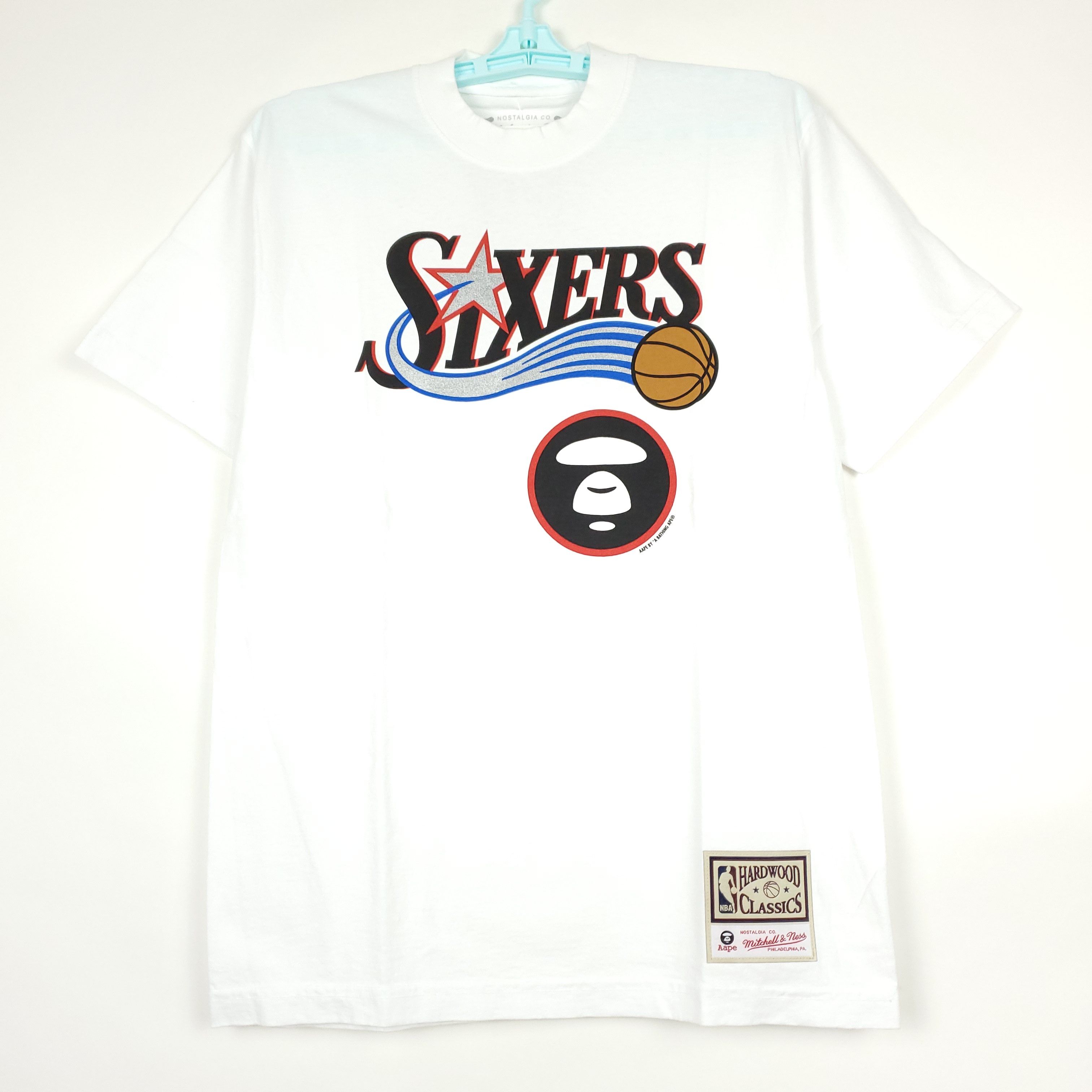 Aape Aape x Mitchell & Ness Philadelphia 76ers Tee Size US S / EU 44-46 / 1 - 2 Thumbnail