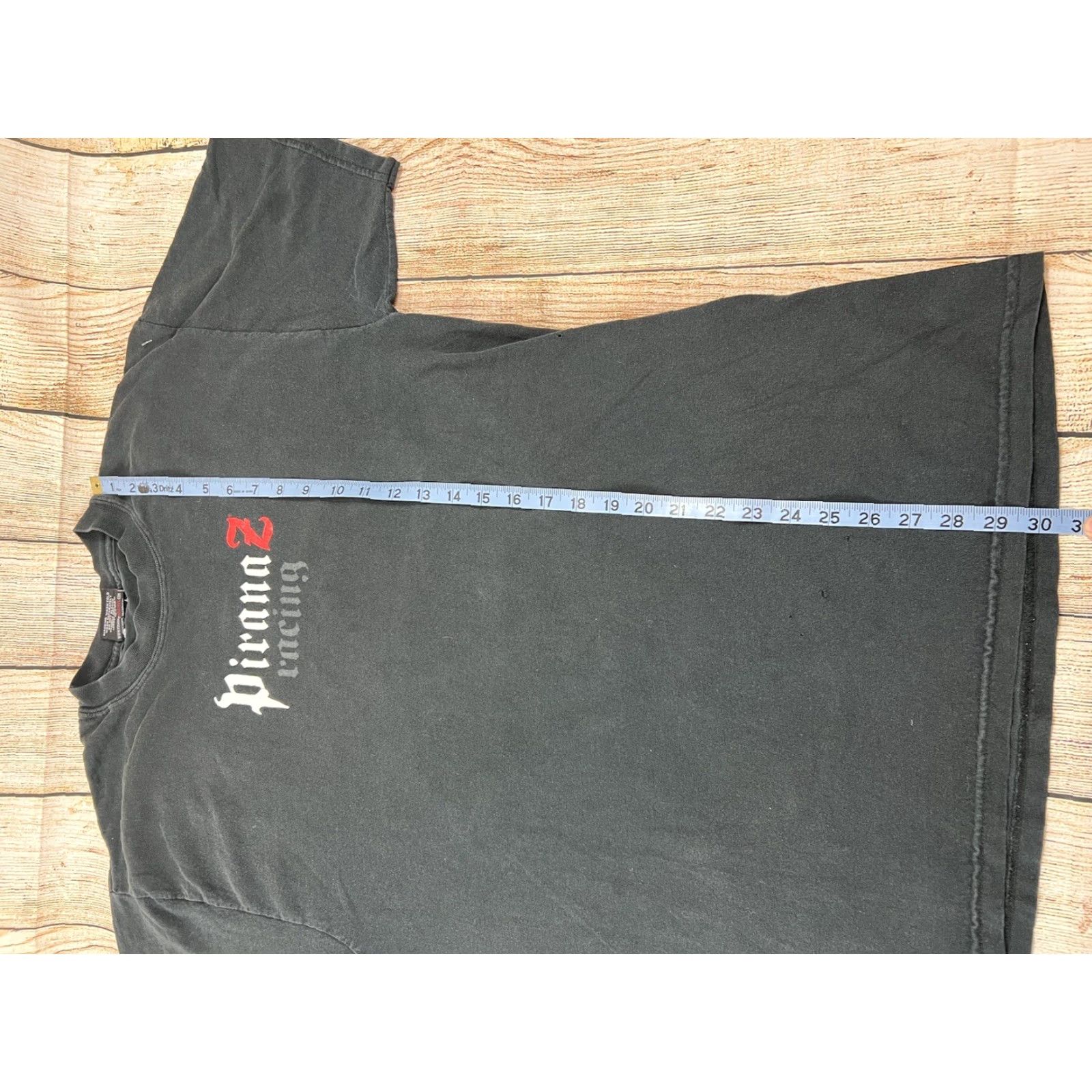 Vintage VINTAGE Pirana T-Shirt Racing Gear Mens Black L Shirt Short Sleeve Size L Size US L / EU 52-54 / 3 - 4 Thumbnail