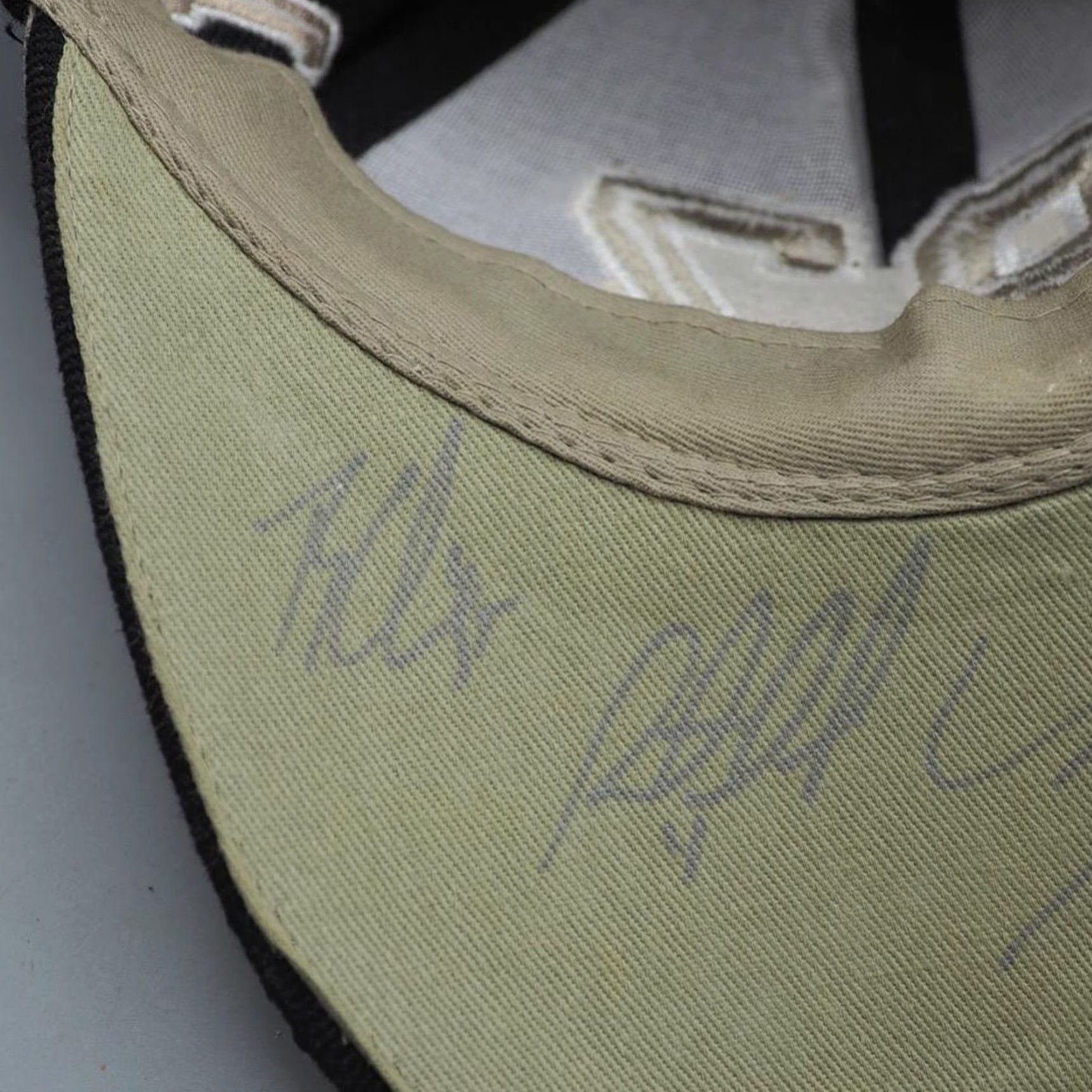 NHL Autographed NHL Hockey Pittsburgh Pengins Hat Size ONE SIZE - 6 Thumbnail