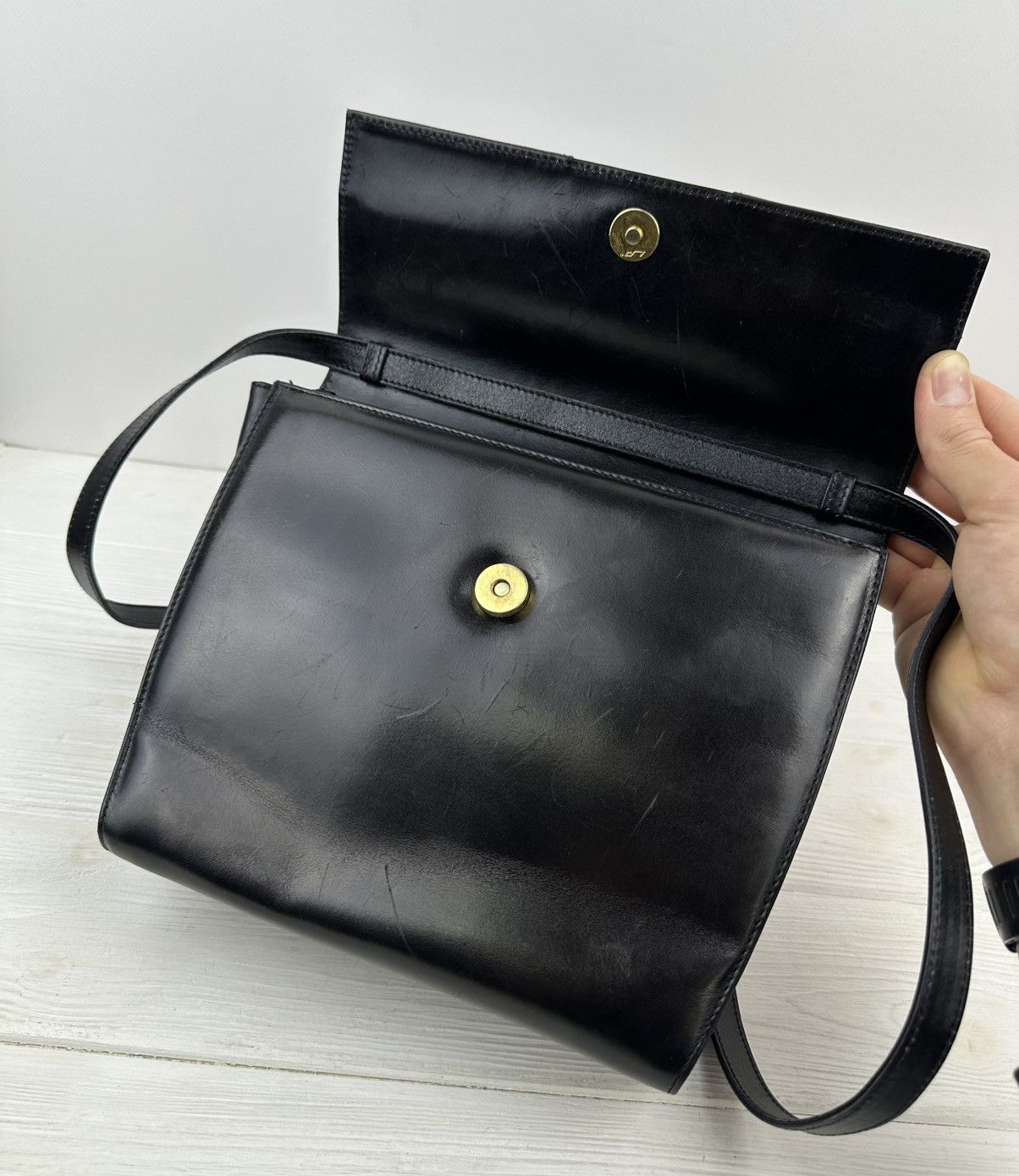 Salvatore Ferragamo × Vintage Salvatore Ferragamo GANCINI Logo Leather Shoulder Bag Women Size ONE SIZE - 12 Thumbnail