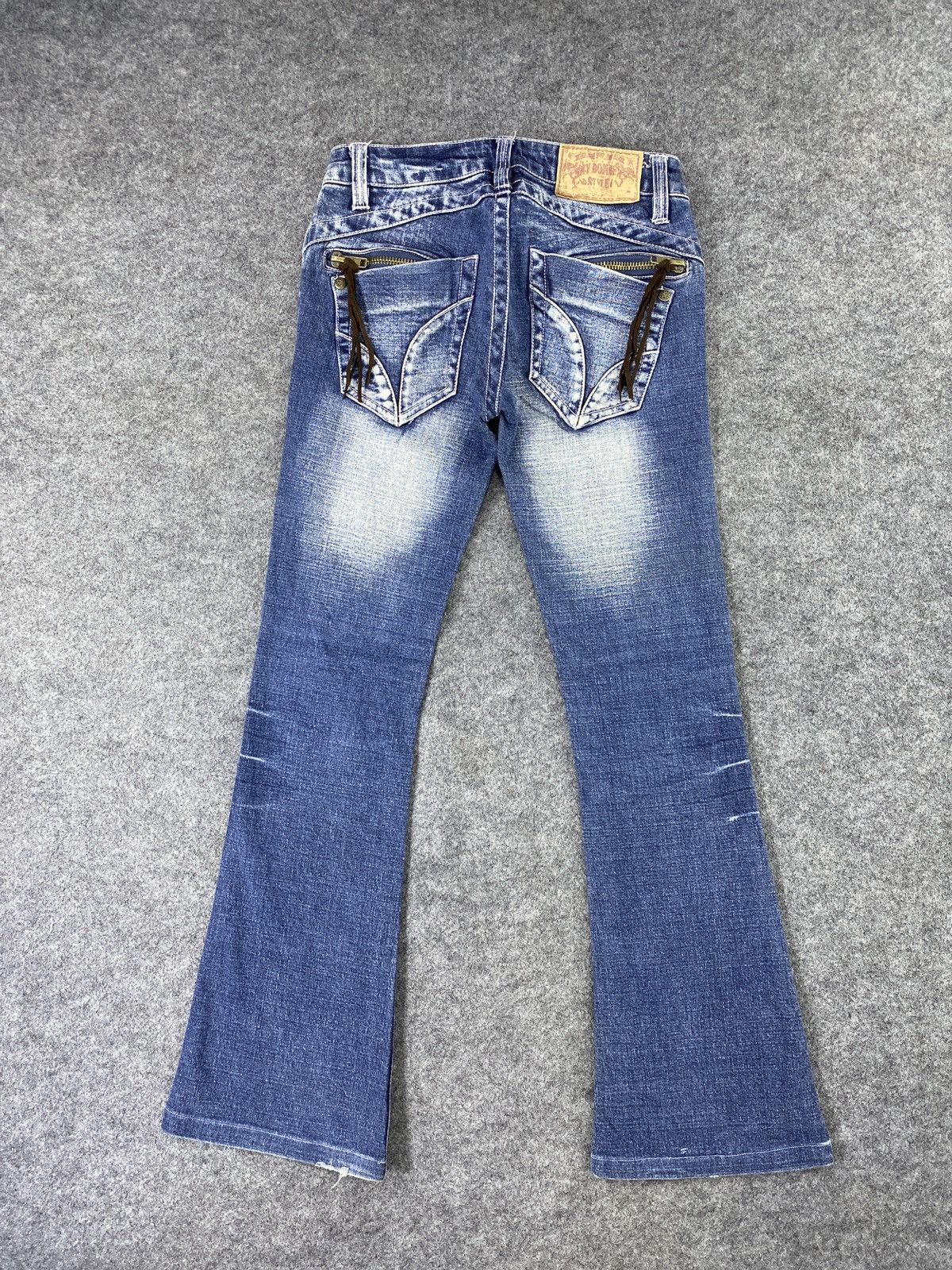 Japanese Brand × Jean Skull Button Sky Bomber Blue Wash Flare Jeans - J1061 Size 27" / US 4 / IT 40 - 4 Thumbnail