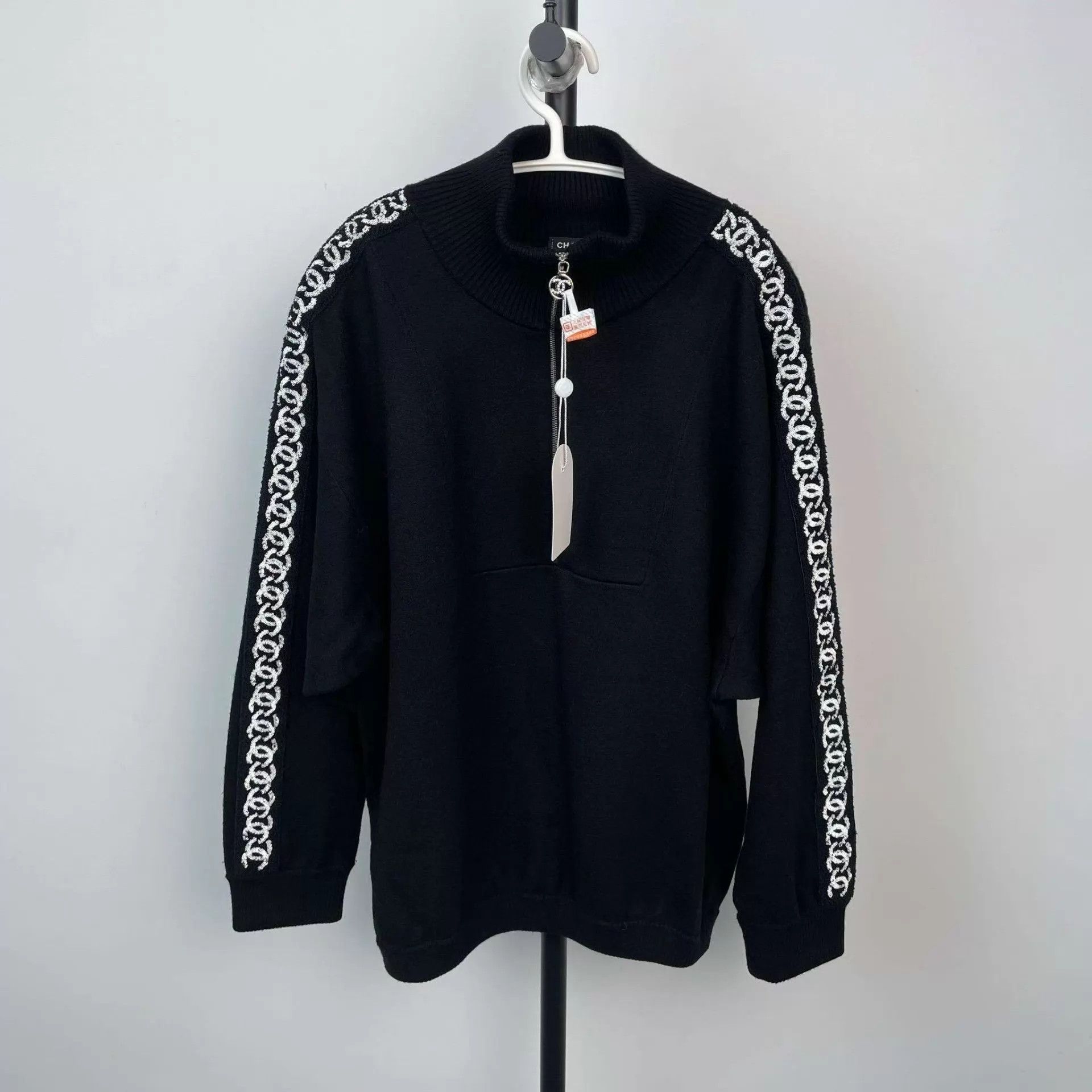 Chanel Chanel Black Sequin Logo Turtleneck Sweater 40 Size US XXS / EU 40 - 1 Thumbnail