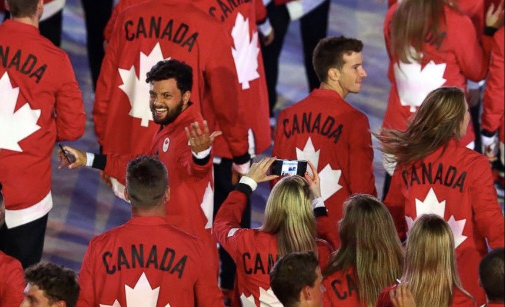 Dsquared2 Dsquared2 Olympic Games red Canada jacket size M Size M / US 6-8 / IT 42-44 - 12 Thumbnail
