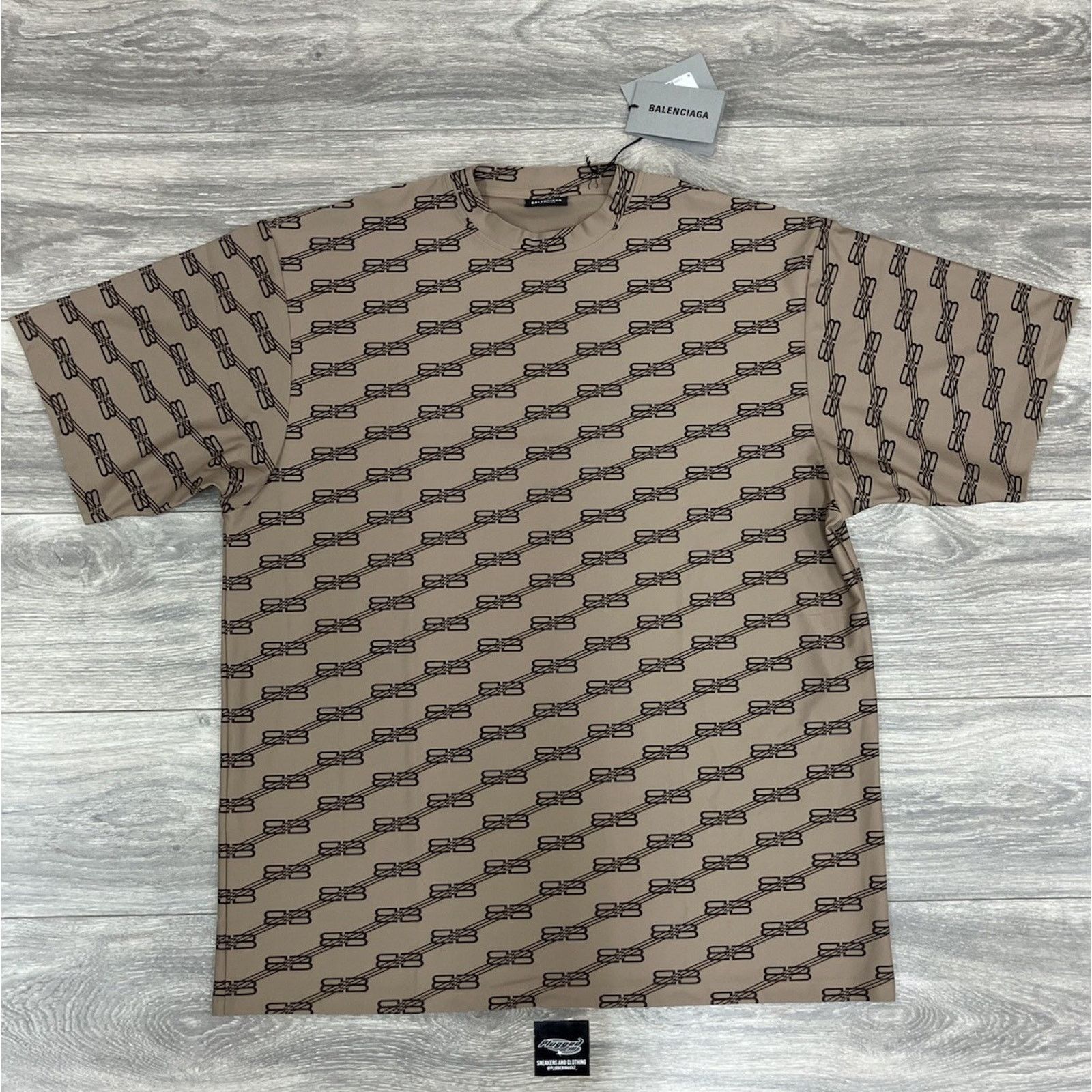 Balenciaga Balenciaga SW Swim T-Shirt ' Beige ' | BRAND NEW! Size US M / EU 48-50 / 2 - 1 Thumbnail