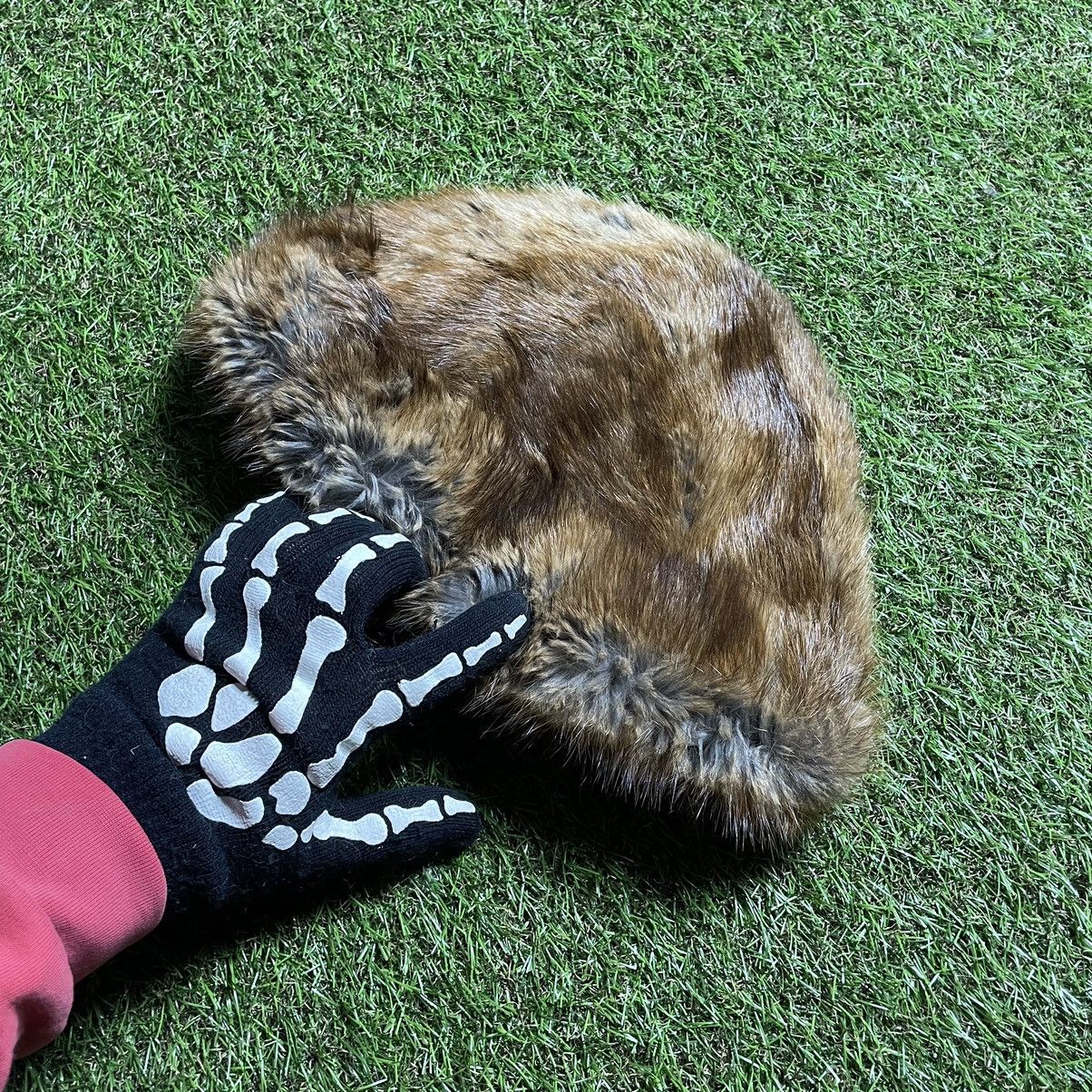 Vintage Vintage Y2K Fuzzy Alt Beanie Ushanka Grunge Baggy Boxy OS Size ONE SIZE - 1 Thumbnail