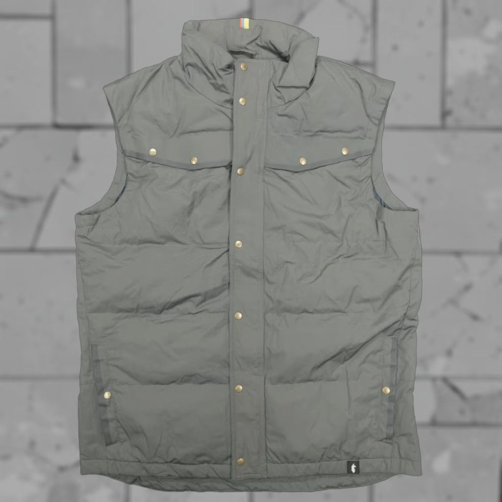 Cotopaxi Cotopaxi Vest Men XL Canvas Waterproof Dridown 650F Tianjin Grey Spring Winter Fall Hiking Puffer Jacket Stand-Up Collar Zipped Pockets Logo Size US XL / EU 56 / 4 - 1 Thumbnail