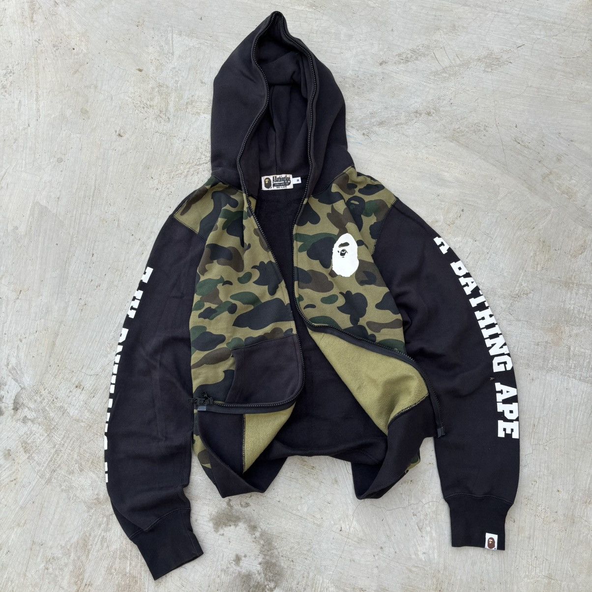 Bape Bape Full Zip Camo Hoodie Size US M / EU 48-50 / 2 - 2 Thumbnail