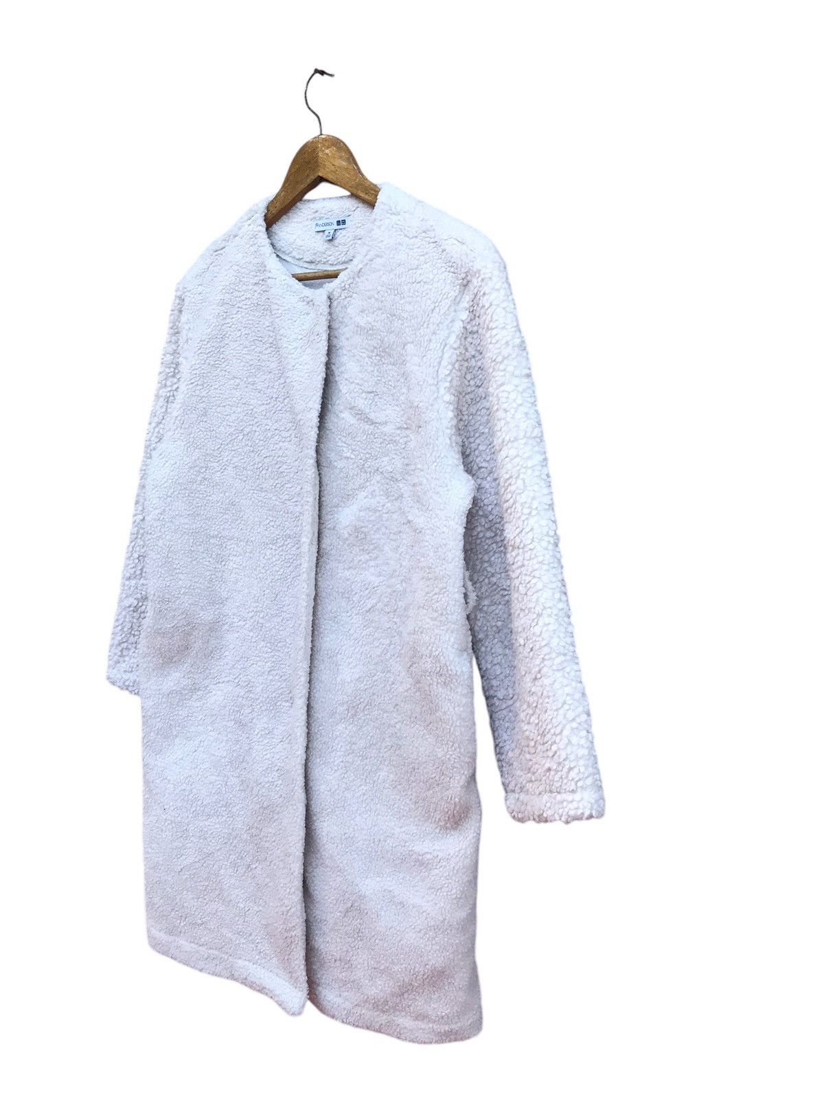 JW Anderson × Uniqlo UNIQLO JW ANDERSON FUR LONG JACKET Size M / US 6-8 / IT 42-44 - 2 Thumbnail