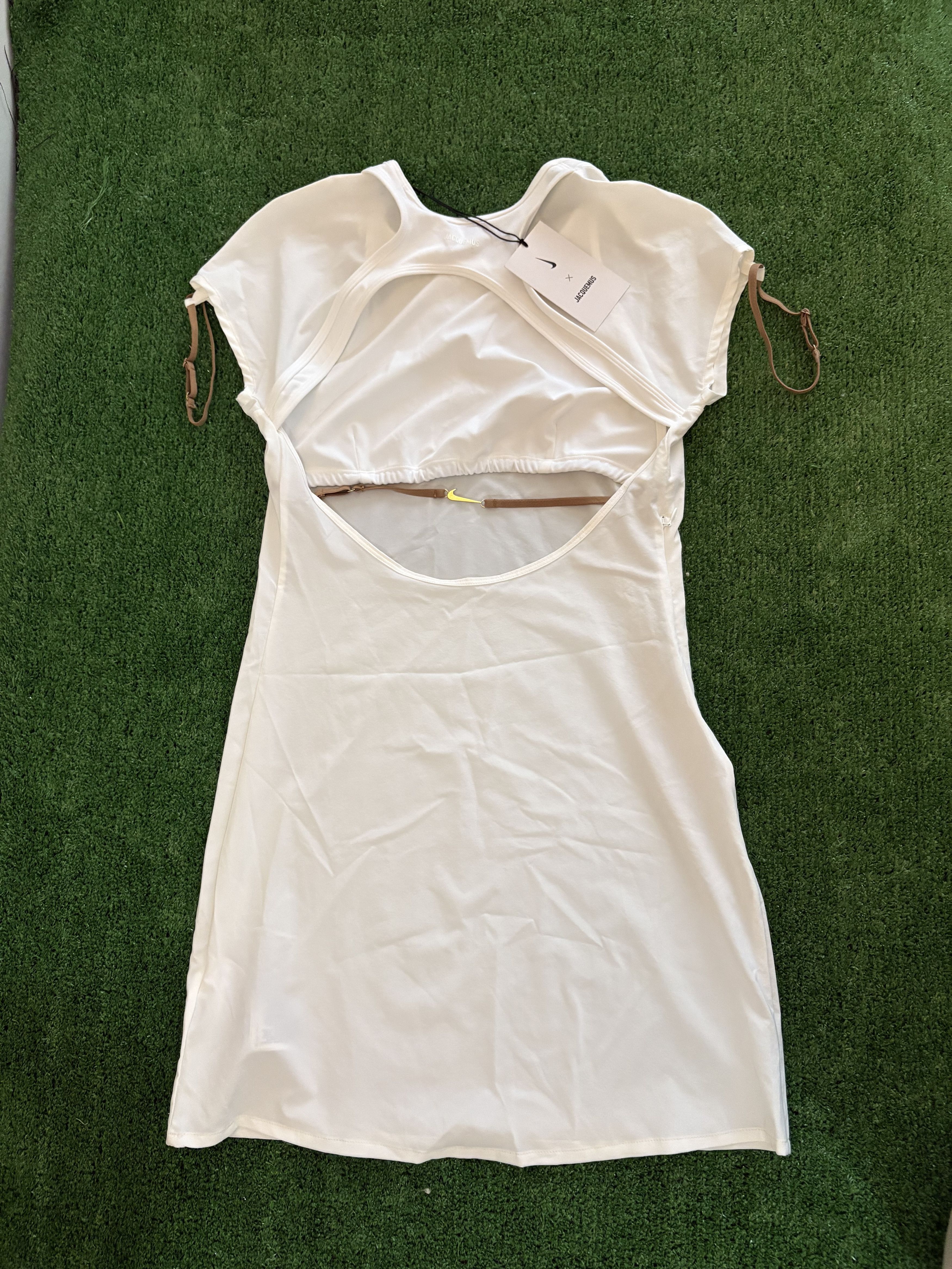 Jacquemus × Nike Jacquemus x Nike "La Robe" Size S / US 4 / IT 40 - 5 Thumbnail