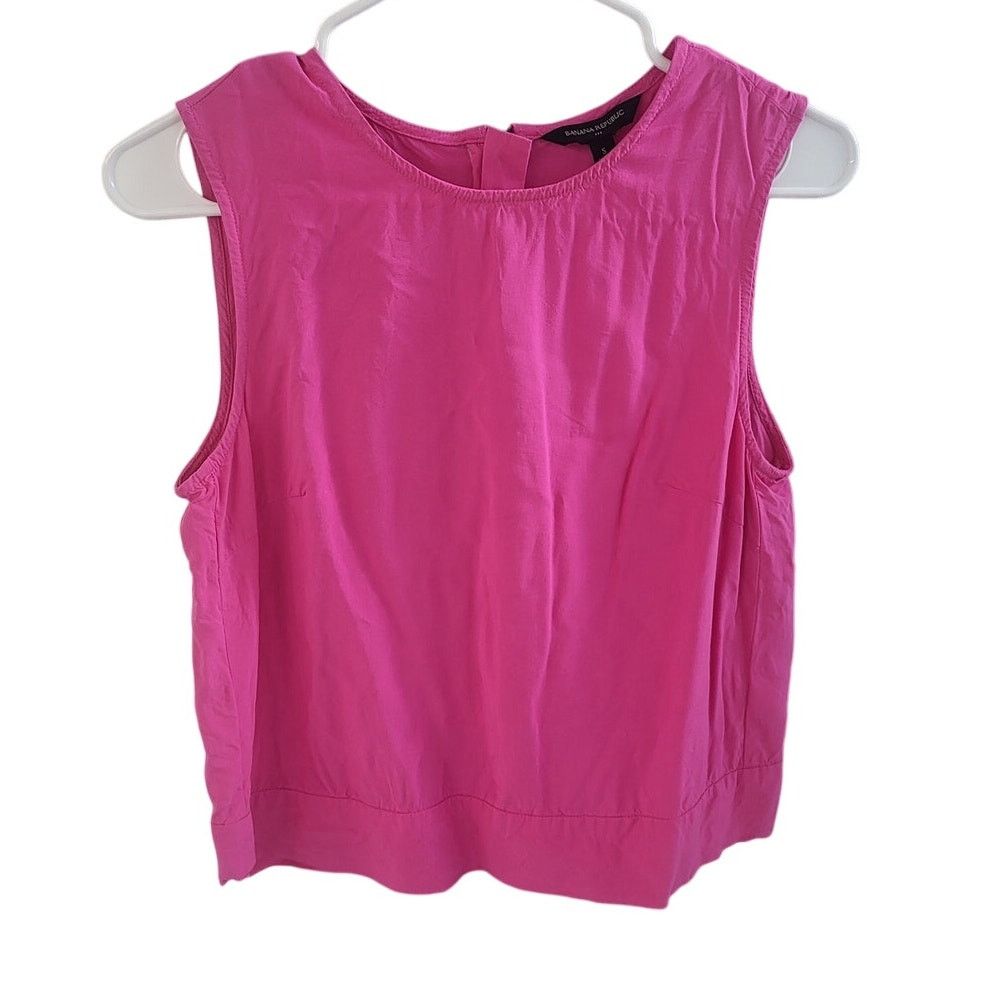 Banana Republic Banana Republic Hot Pink Semi Cropped Sleeveless Blouse - S Size S / US 4 / IT 40 - 1 Thumbnail
