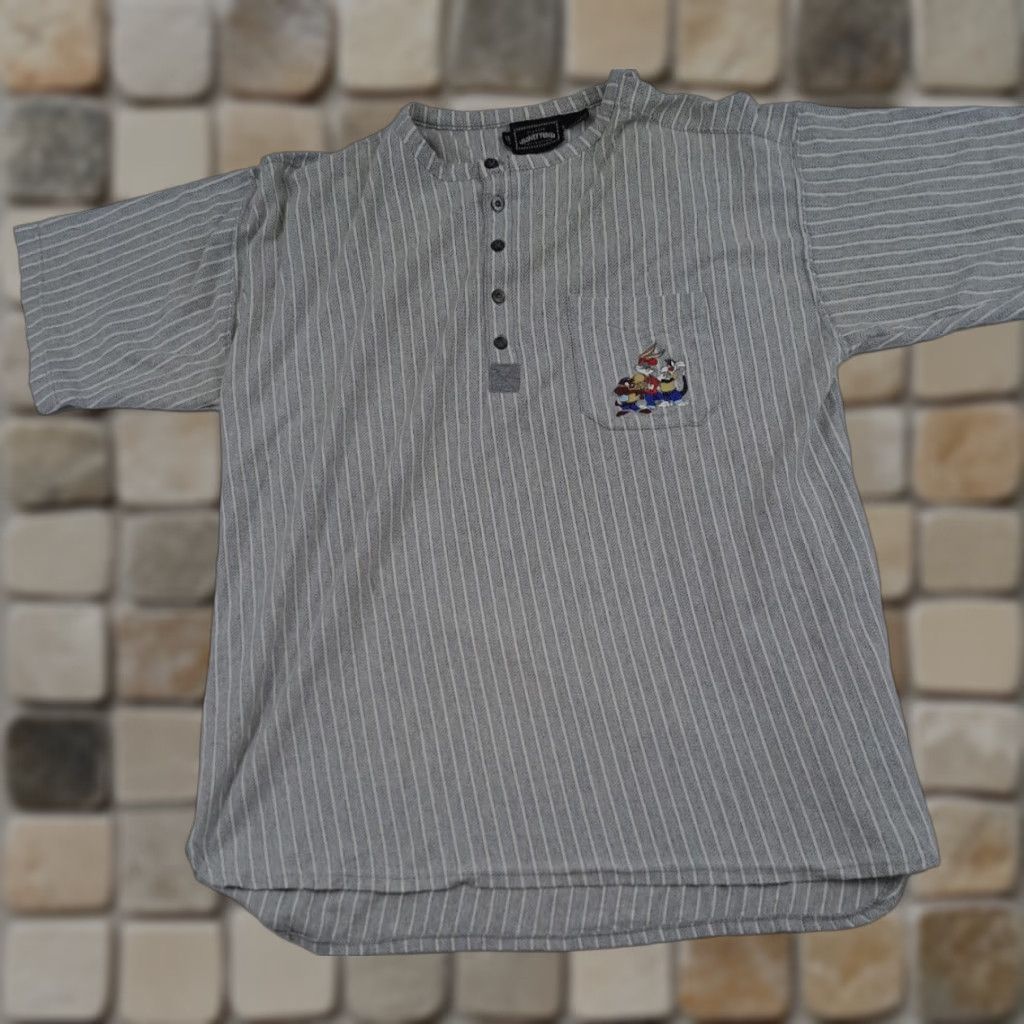 Vintage VINTAGE Looney Tunes Grey Pinstriped Baseball Jersey L Mens Taz Bugs Sly Size US L / EU 52-54 / 3 - 1 Thumbnail