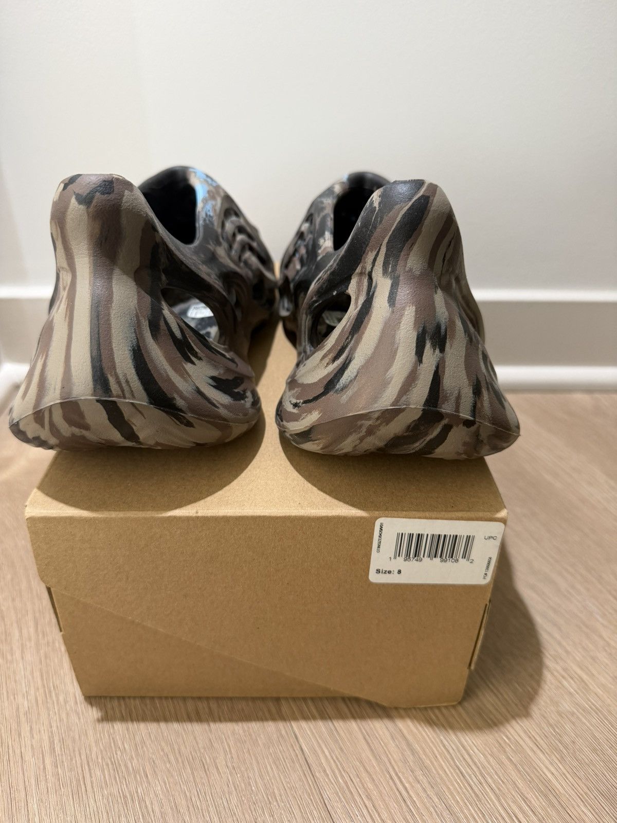 Adidas × Kanye West Adidas Yeezy Foam Runner Size US 8 / EU 41 - 4 Thumbnail