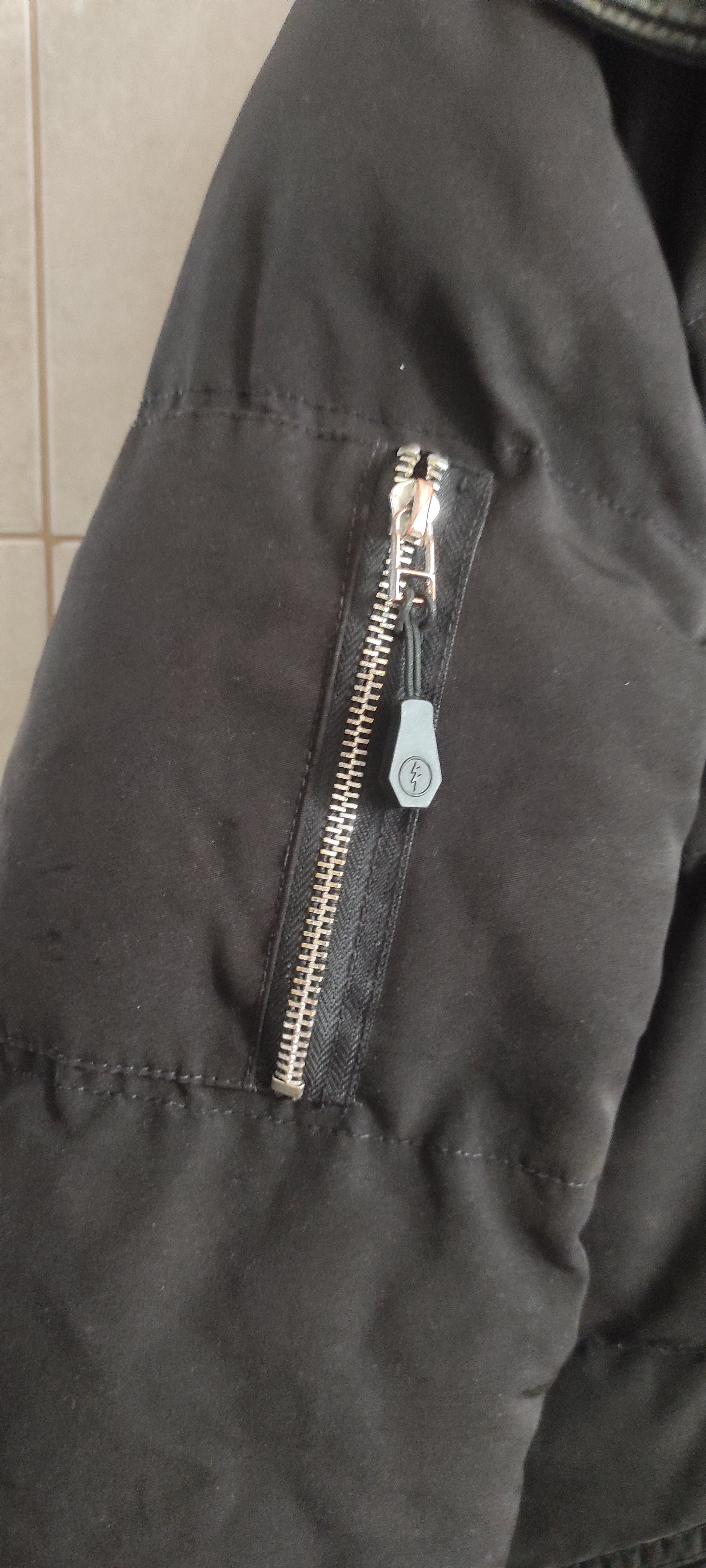 Moose Knuckles Moose Knuckles Down Ballistic Bomber Jacket Size US XL / EU 56 / 4 - 11 Thumbnail