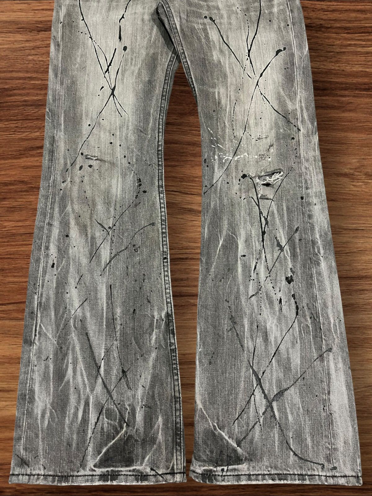 14th Addiction × Japanese Brand × KMRii Sorridere Love and Skull Painted Distressed Flare Jeans Size US 33 - 10 Thumbnail