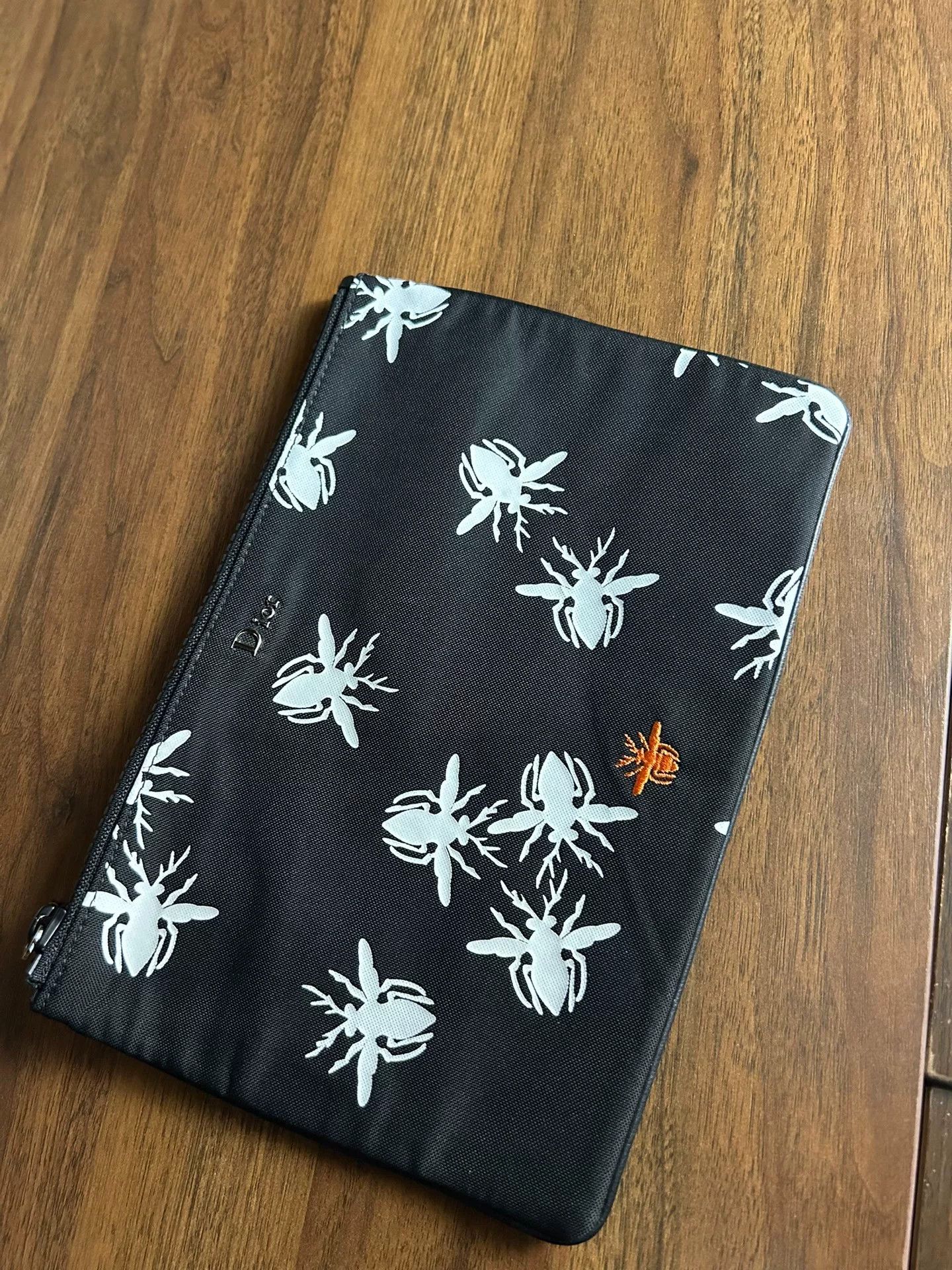 Dior Dior Bee Pattern Clutch Bag Size ONE SIZE - 1 Thumbnail