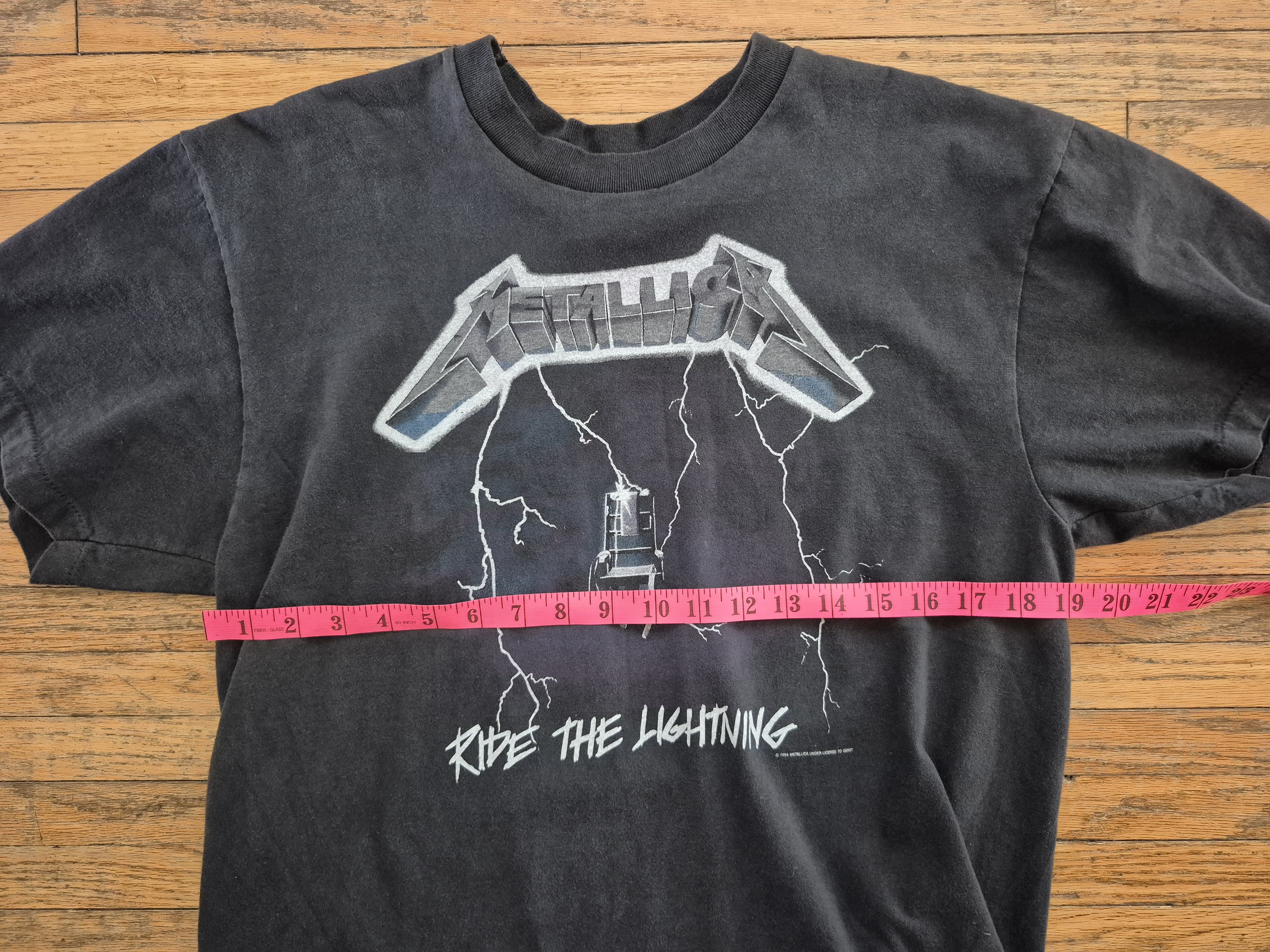 Metallica 90's Vintage Metallica Ride The Lightning Tee Size US L / EU 52-54 / 3 - 9 Thumbnail