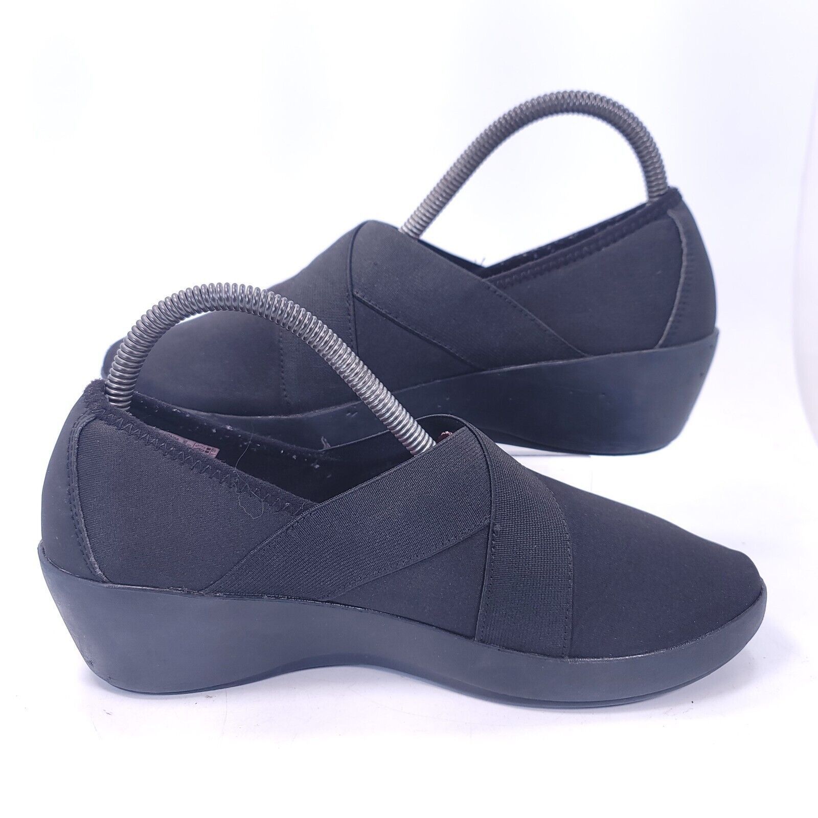 Crocs Crocs Busy Day Stretch Shoe Womens Size 9 202852 Black Size US 9 / IT 39 - 5 Thumbnail