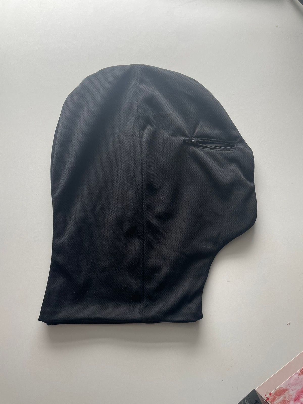 Pre-owned Balenciaga X Kanye West Official Donda Mask In Black