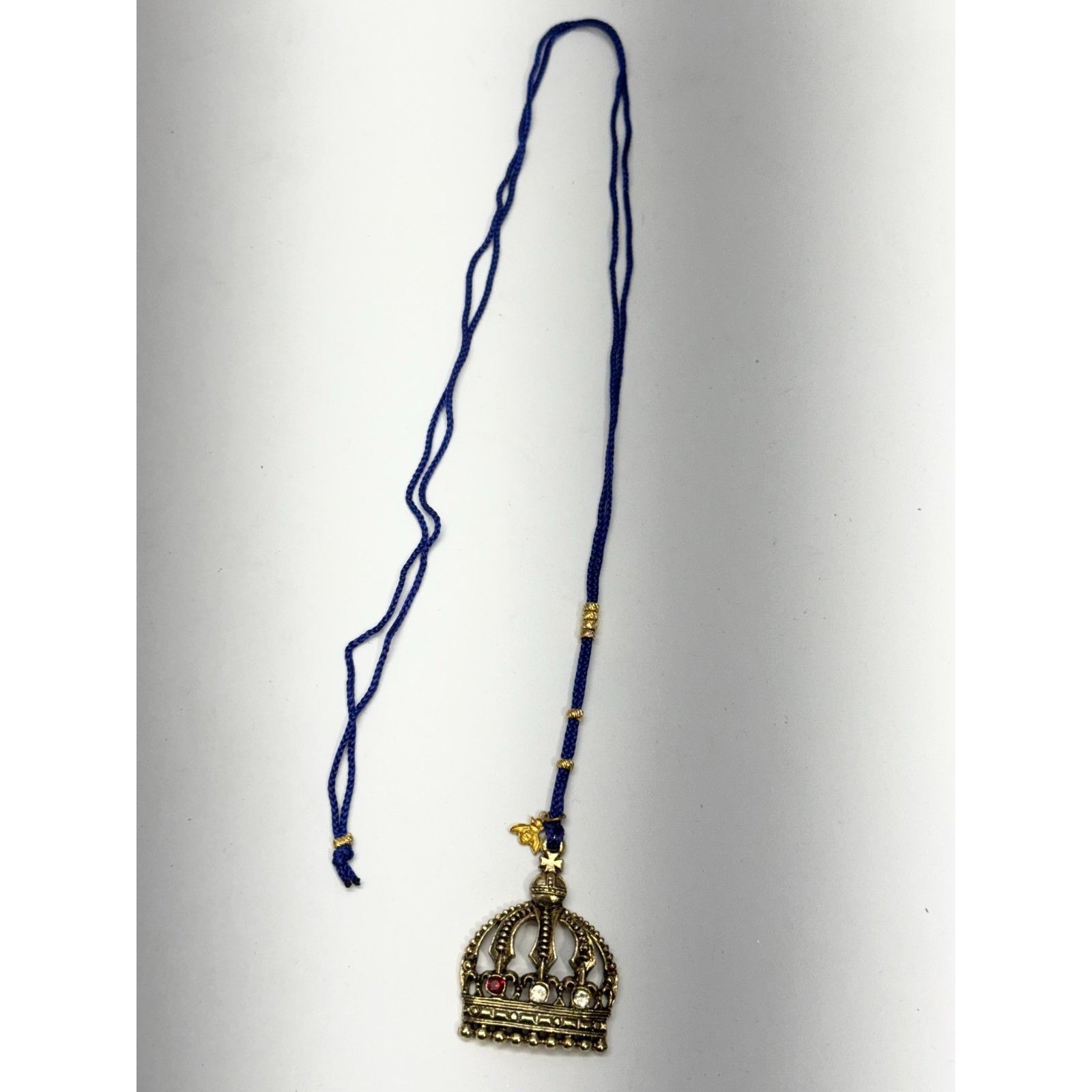 Vintage Vintage rhinestone crown blue pendant necklace Size ONE SIZE - 2 Thumbnail