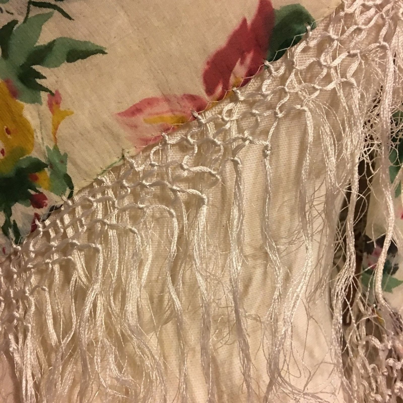 Other Exportos India colorful floral print fringe scarf Size ONE SIZE - 3 Thumbnail