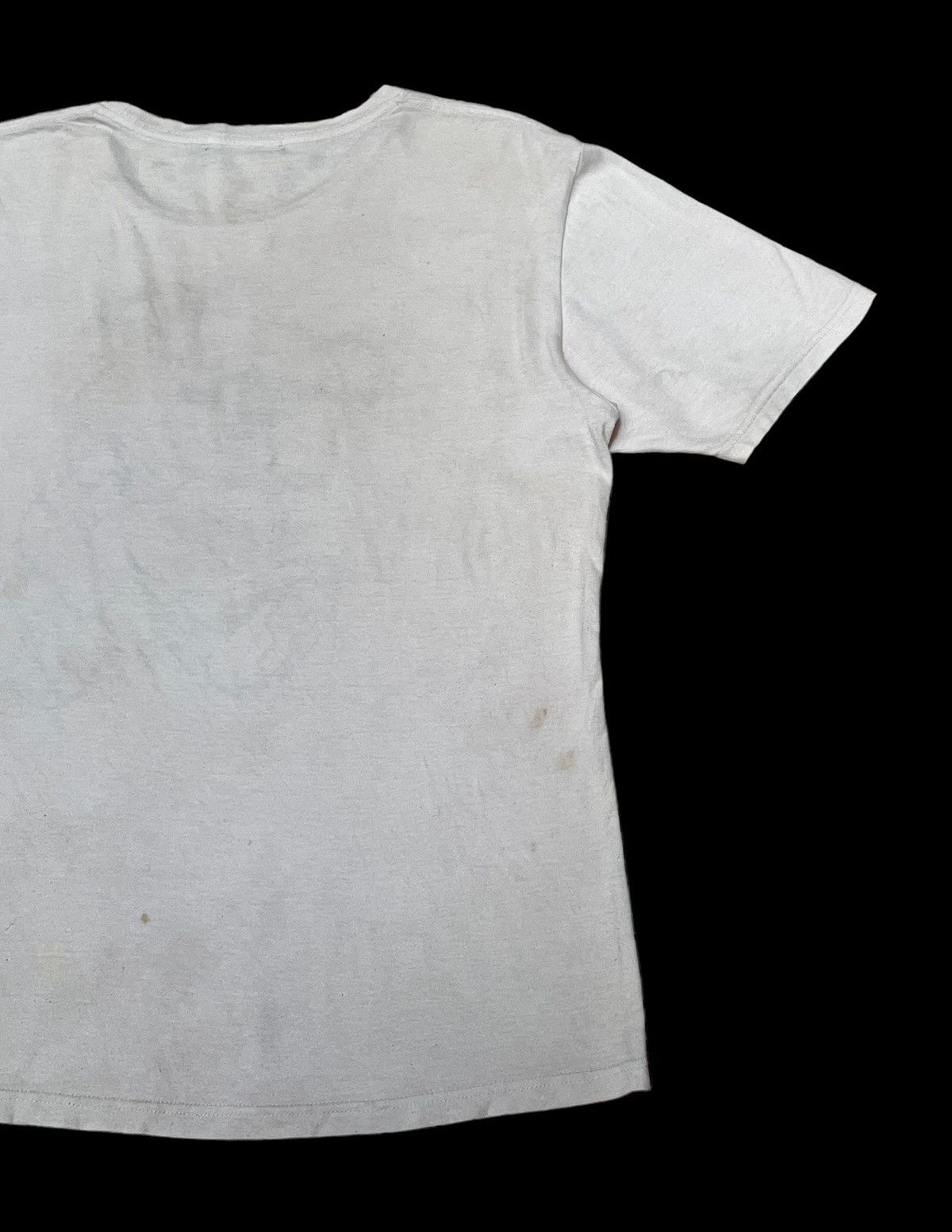 Undercover Vintage Brand Undercover Jun Takahashi T-Shirt 2000s Size US L / EU 52-54 / 3 - 5 Thumbnail